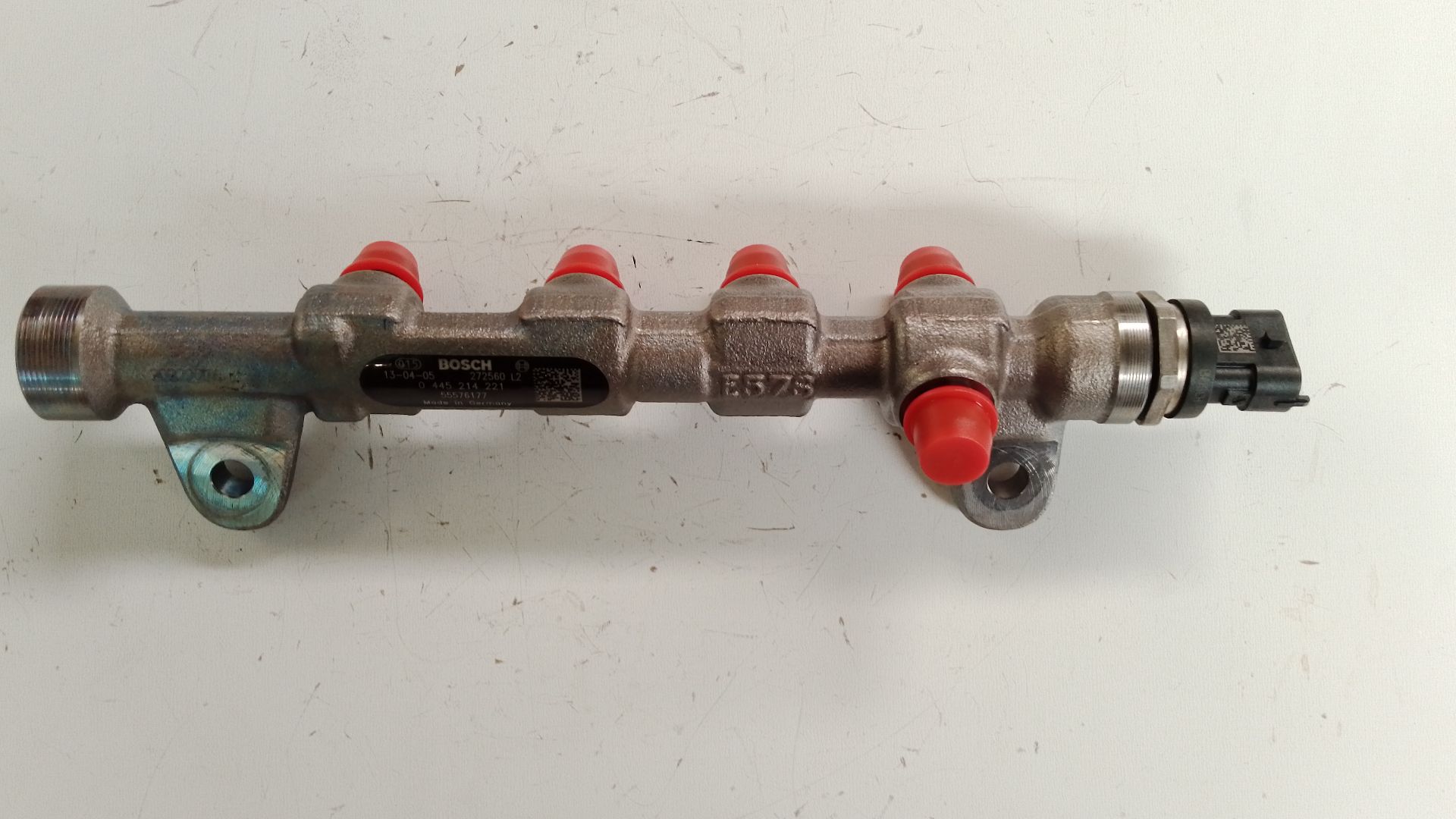 Fuel Rail OPEL INSIGNIA SPORTS TOURER