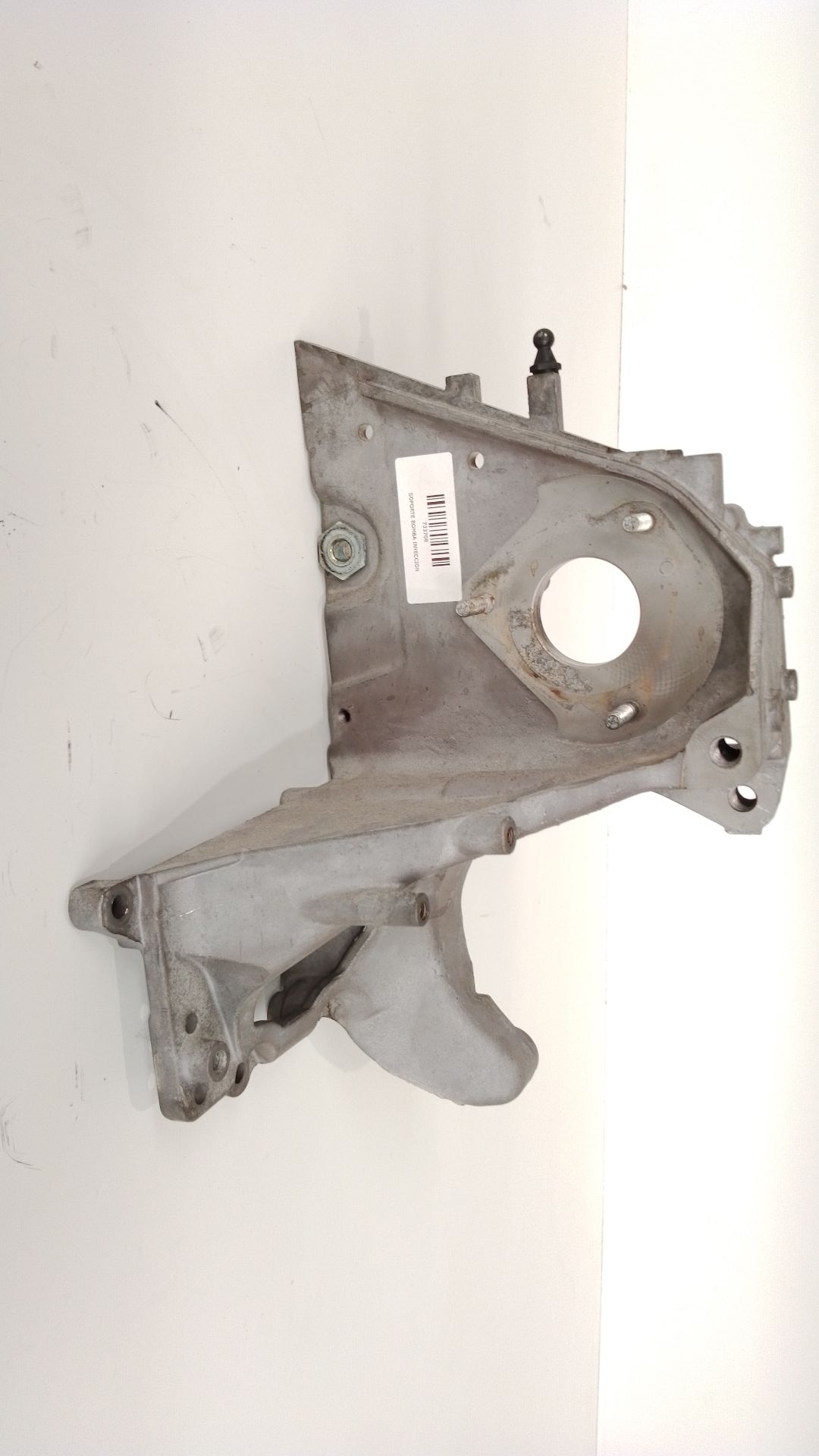 Injection pump bracket OPEL INSIGNIA SPORTS TOURER