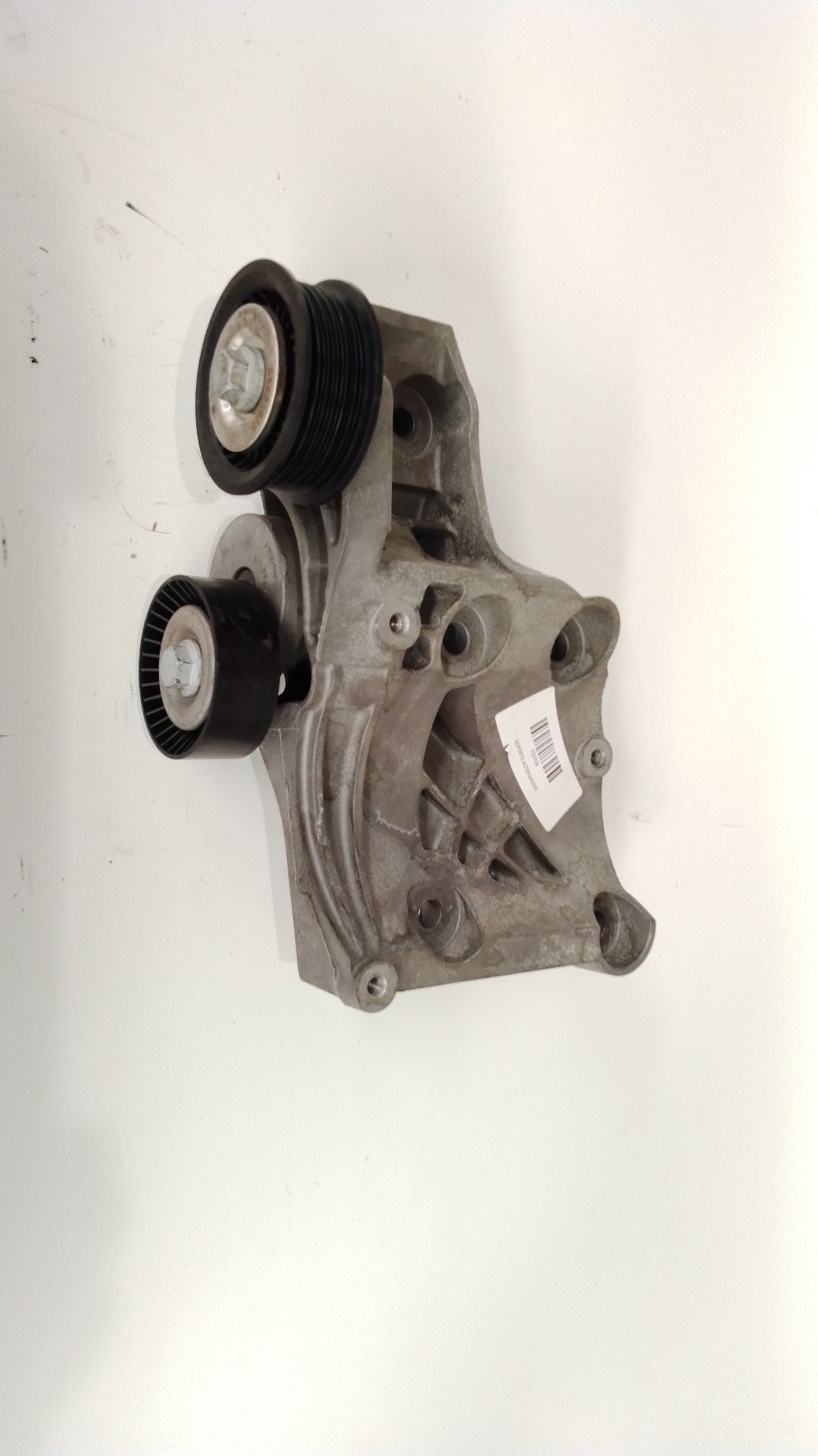 Alternator bracket OPEL INSIGNIA SPORTS TOURER