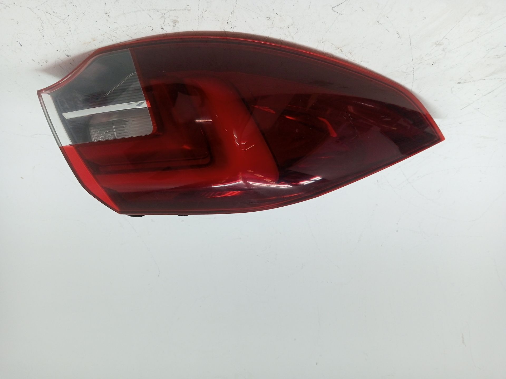Feu arrière gauche OPEL INSIGNIA GRAND SPORT