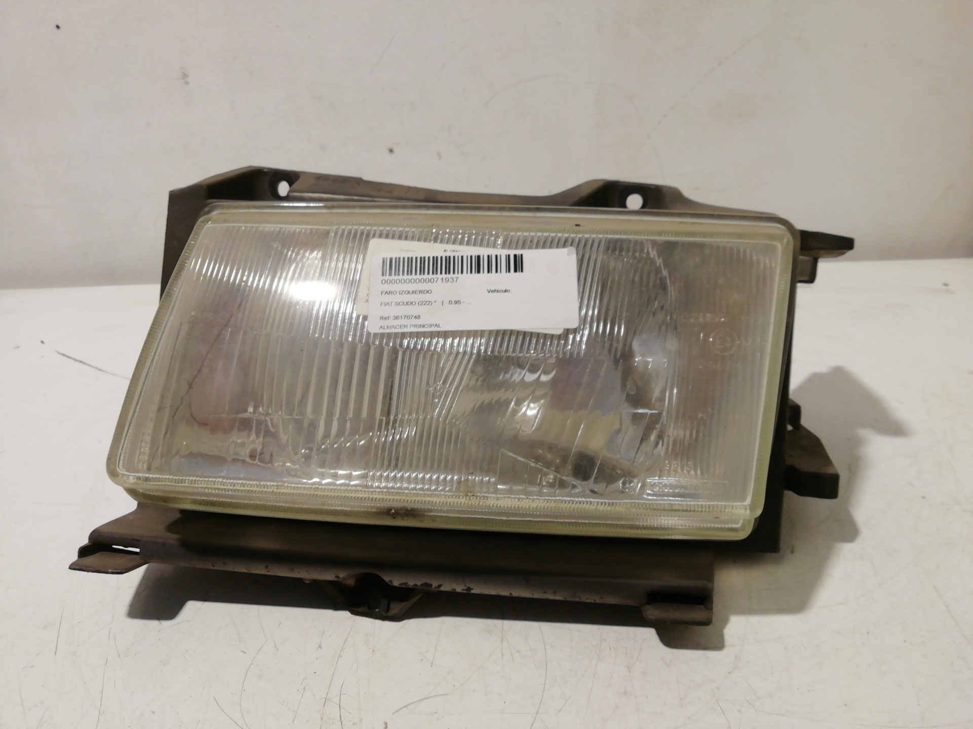 Farol esquerdo FIAT SCUDO (222)
