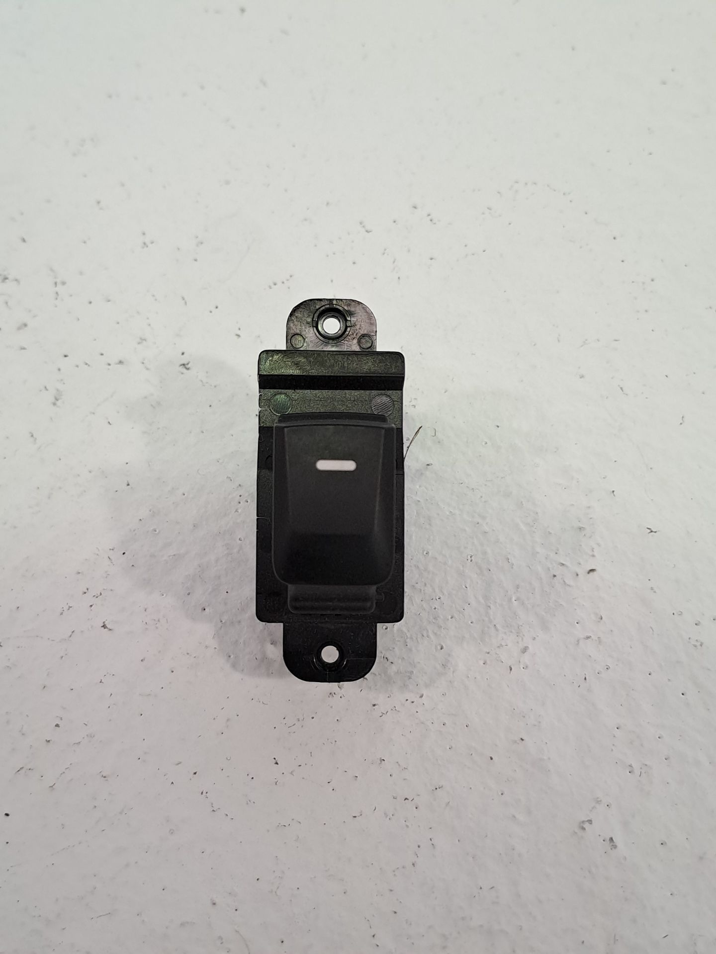 Rear Right Window Switch KIA RIO (YB)