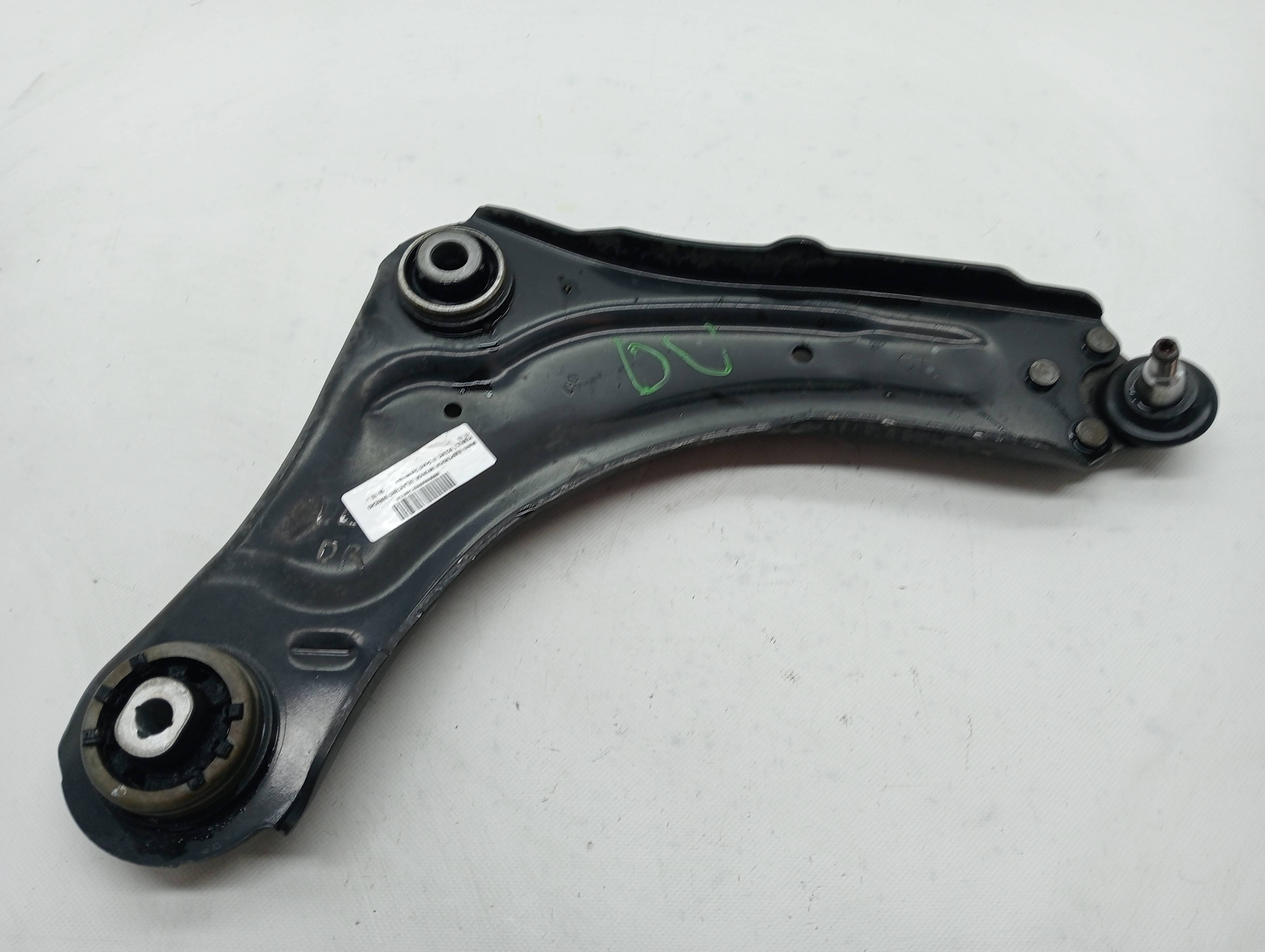 Braço de suspensão inferior dianteiro direito RENAULT SCENIC III