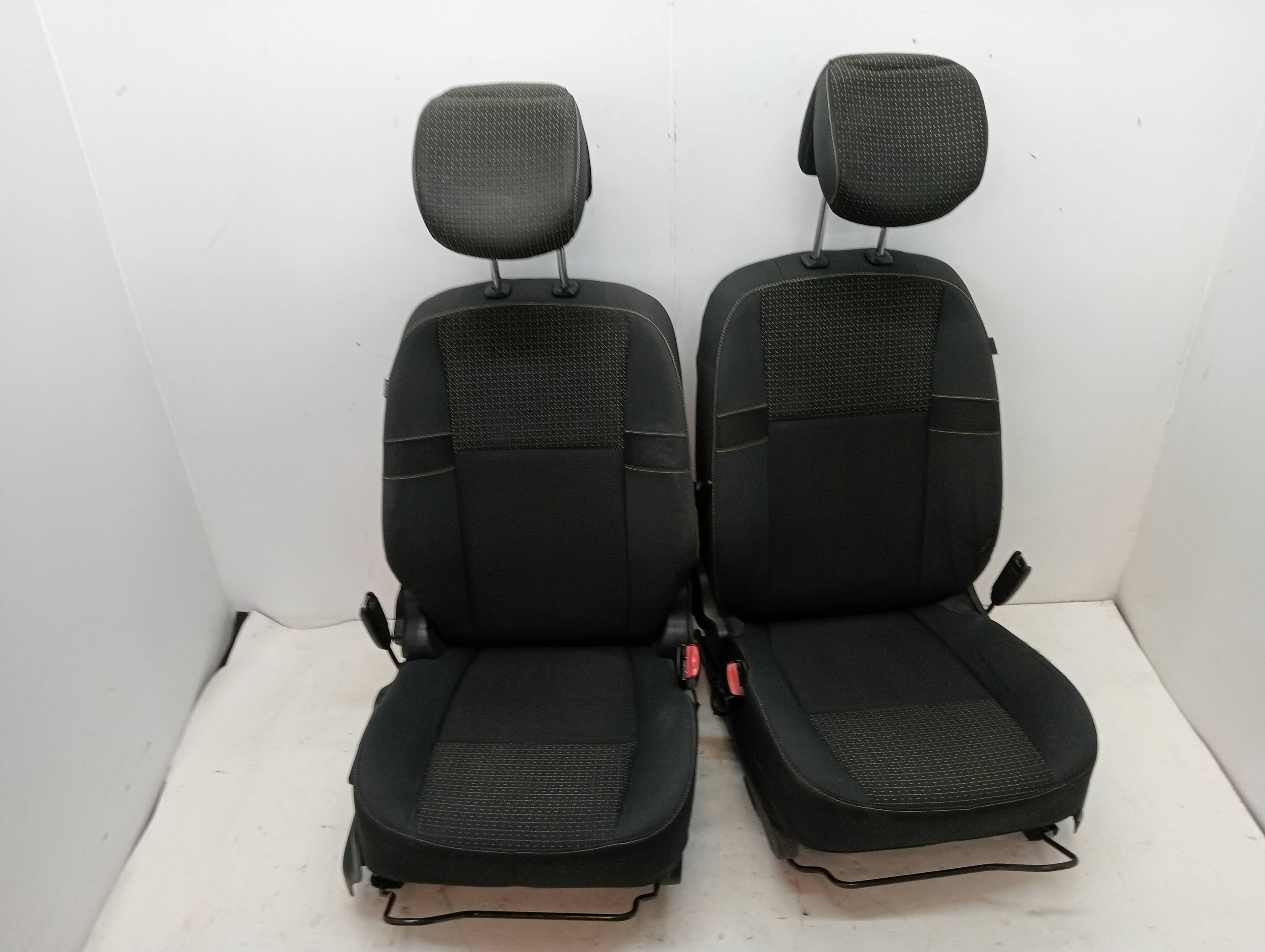 Jeu de sièges complet RENAULT SCENIC III