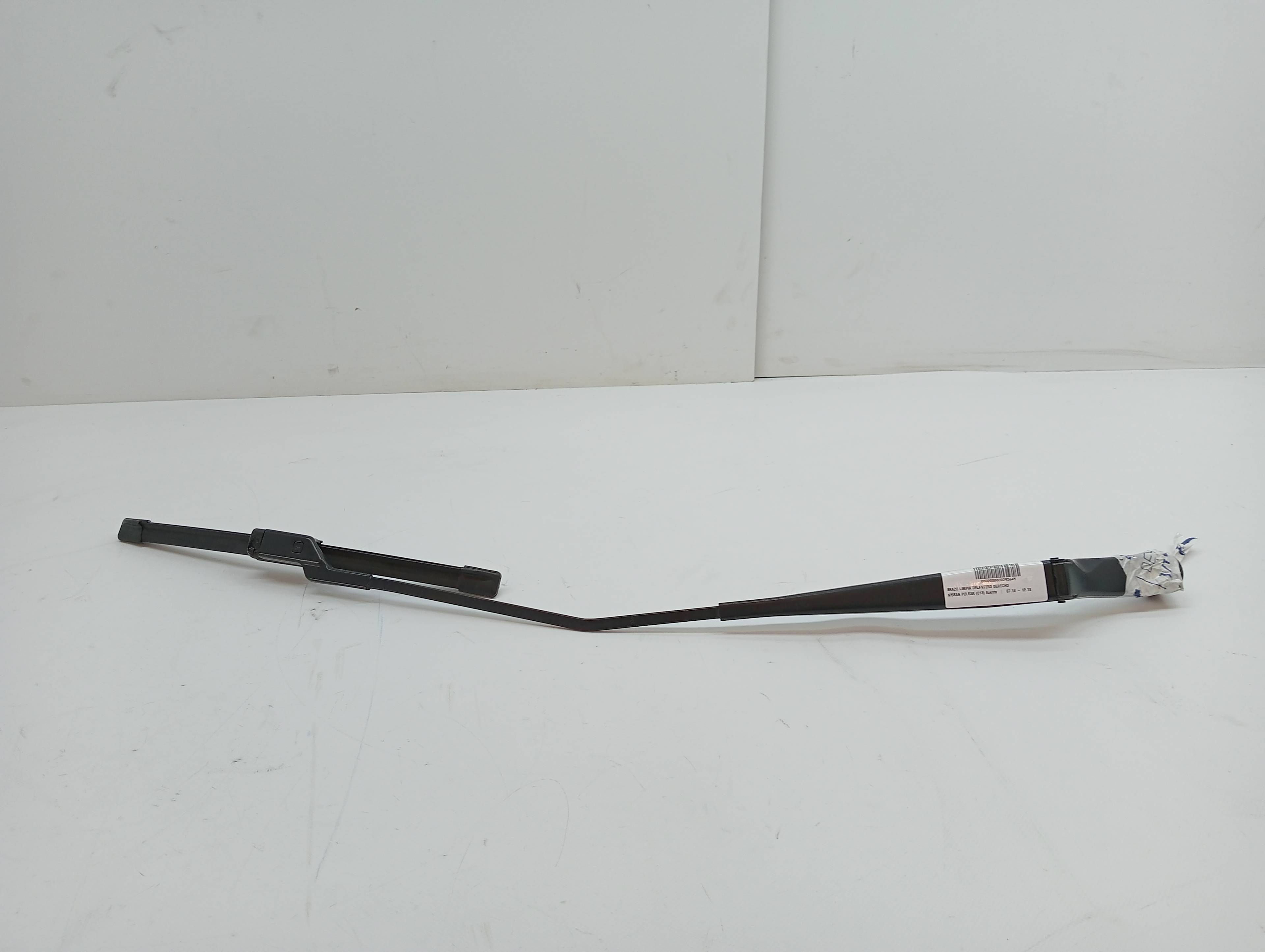 Braccio tergicristallo anteriore destro NISSAN PULSAR (C13)