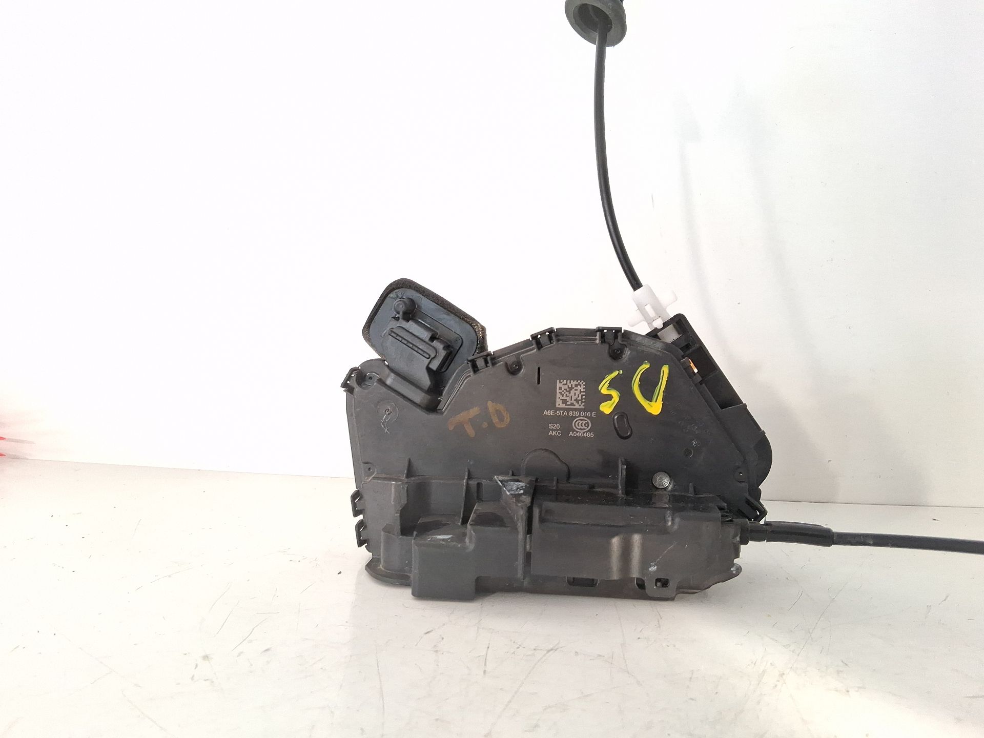 Rear right door lock SKODA OCTAVIA LIM. (5E3)