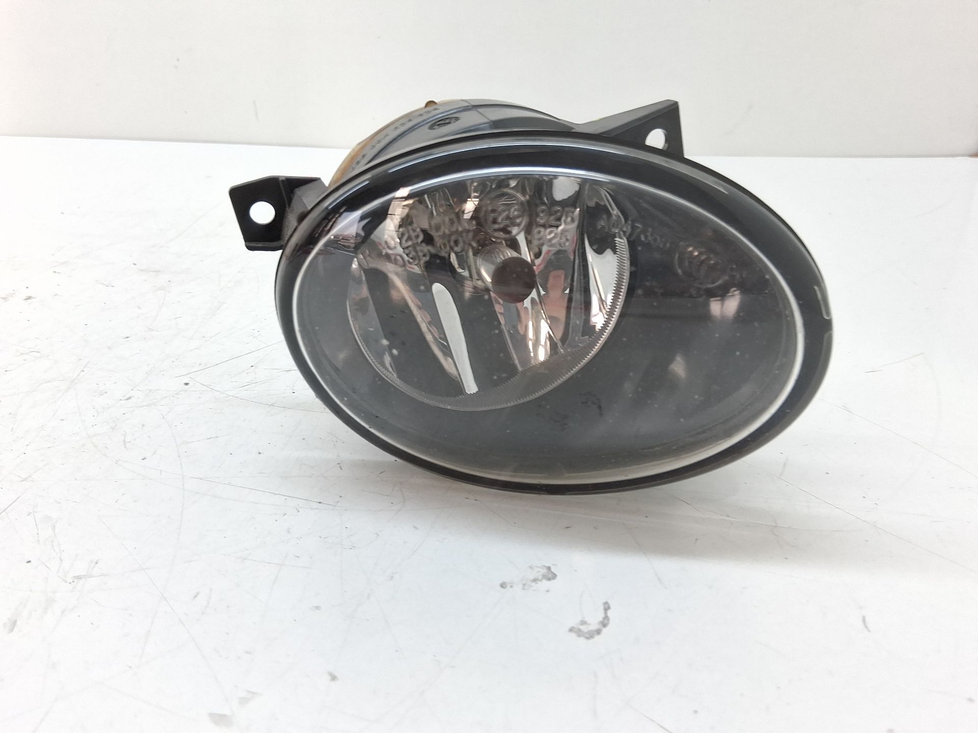 Phare antibrouillard droit MERCEDES-BENZ SPRINTER 3-T FURGONETA (B906)