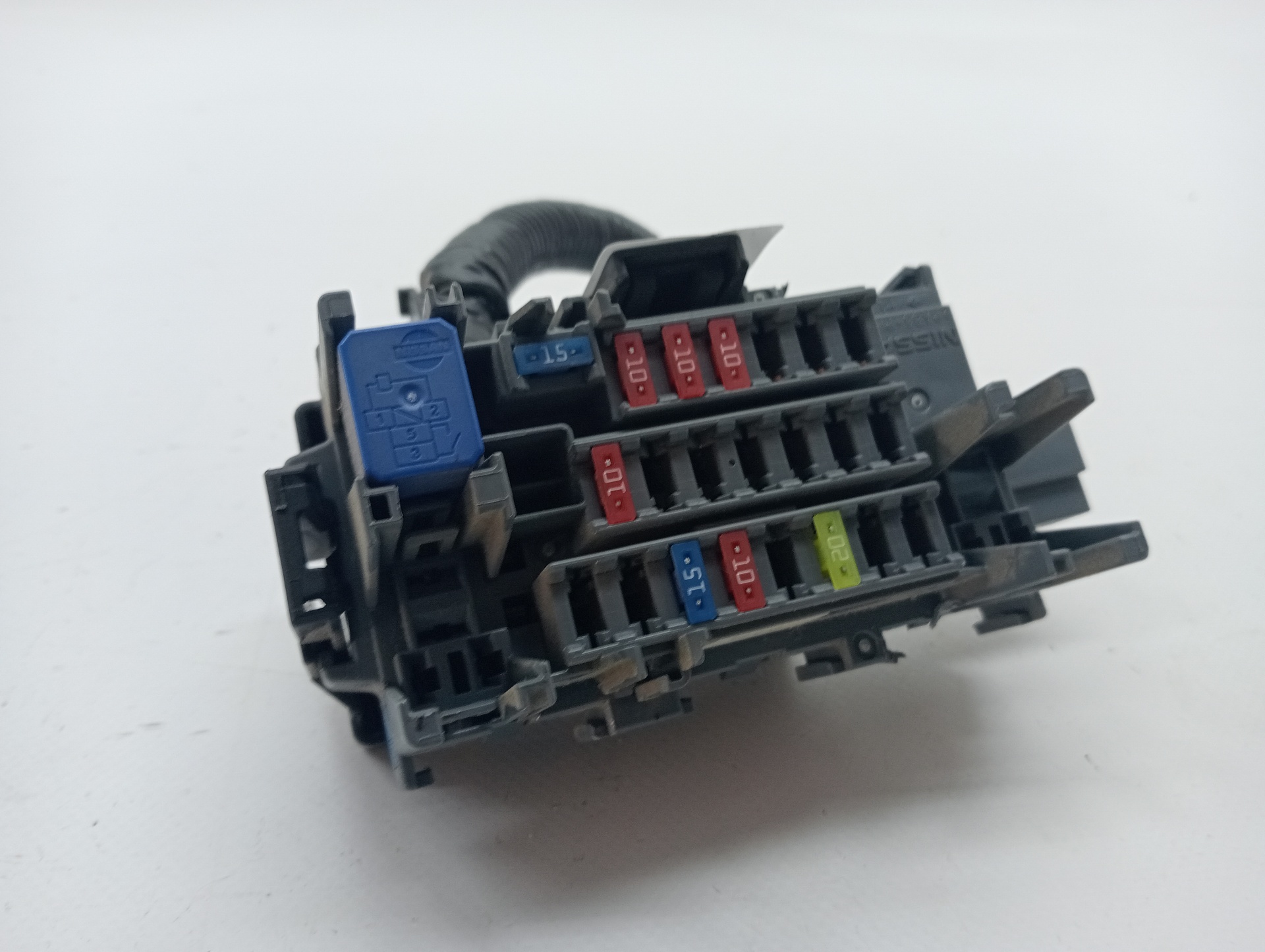 CAJA RELES / FUSIBLES NISSAN NOTE