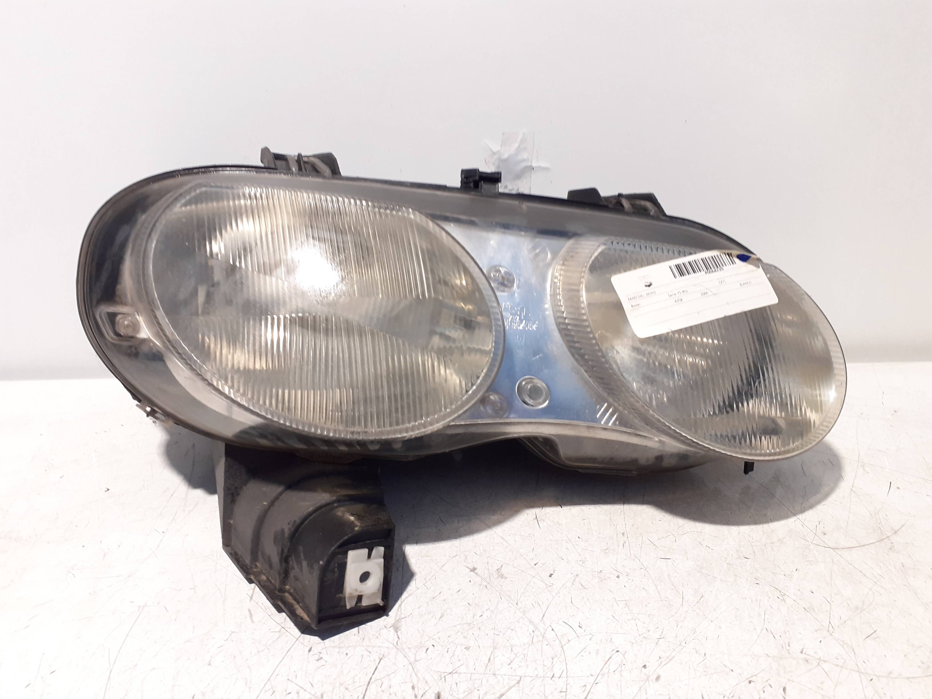 Phare droit MG SERIE 75 (RJ)