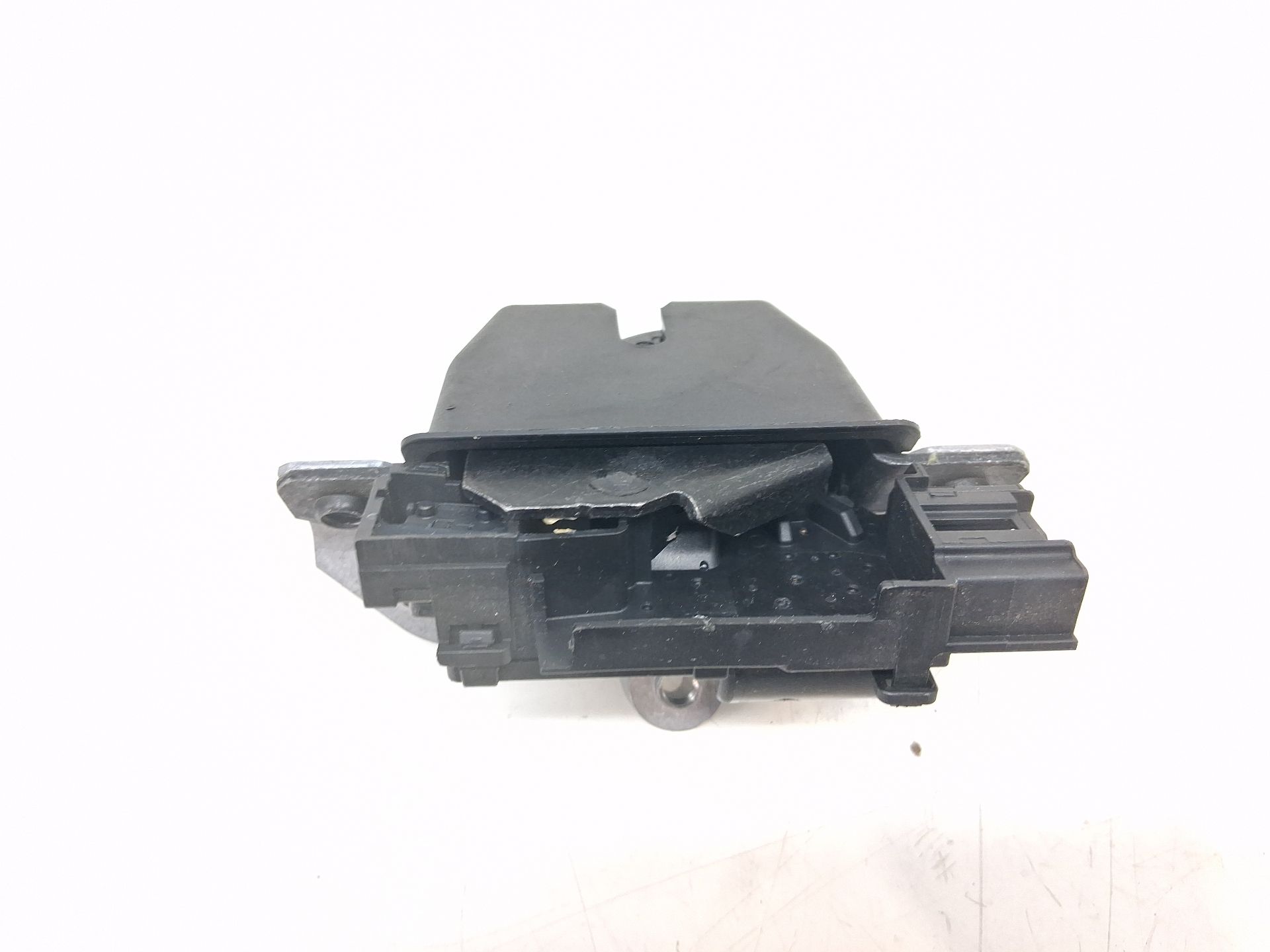 Serrure de coffre/hayon FORD FIESTA (CE1)