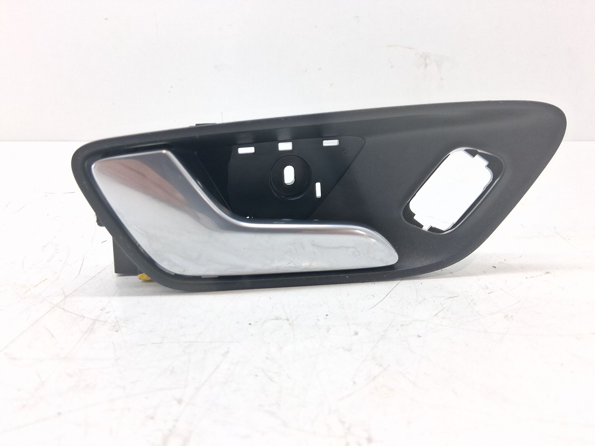 MANETA INTERIOR DELANTERA IZQUIERDA FORD FIESTA (CE1)