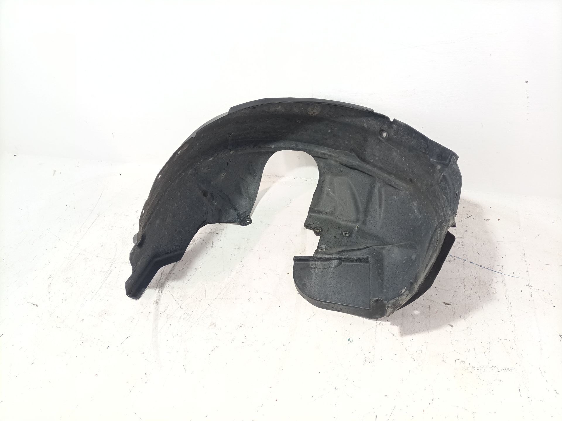 Front Wheel Arch Right FORD FIESTA (CE1)
