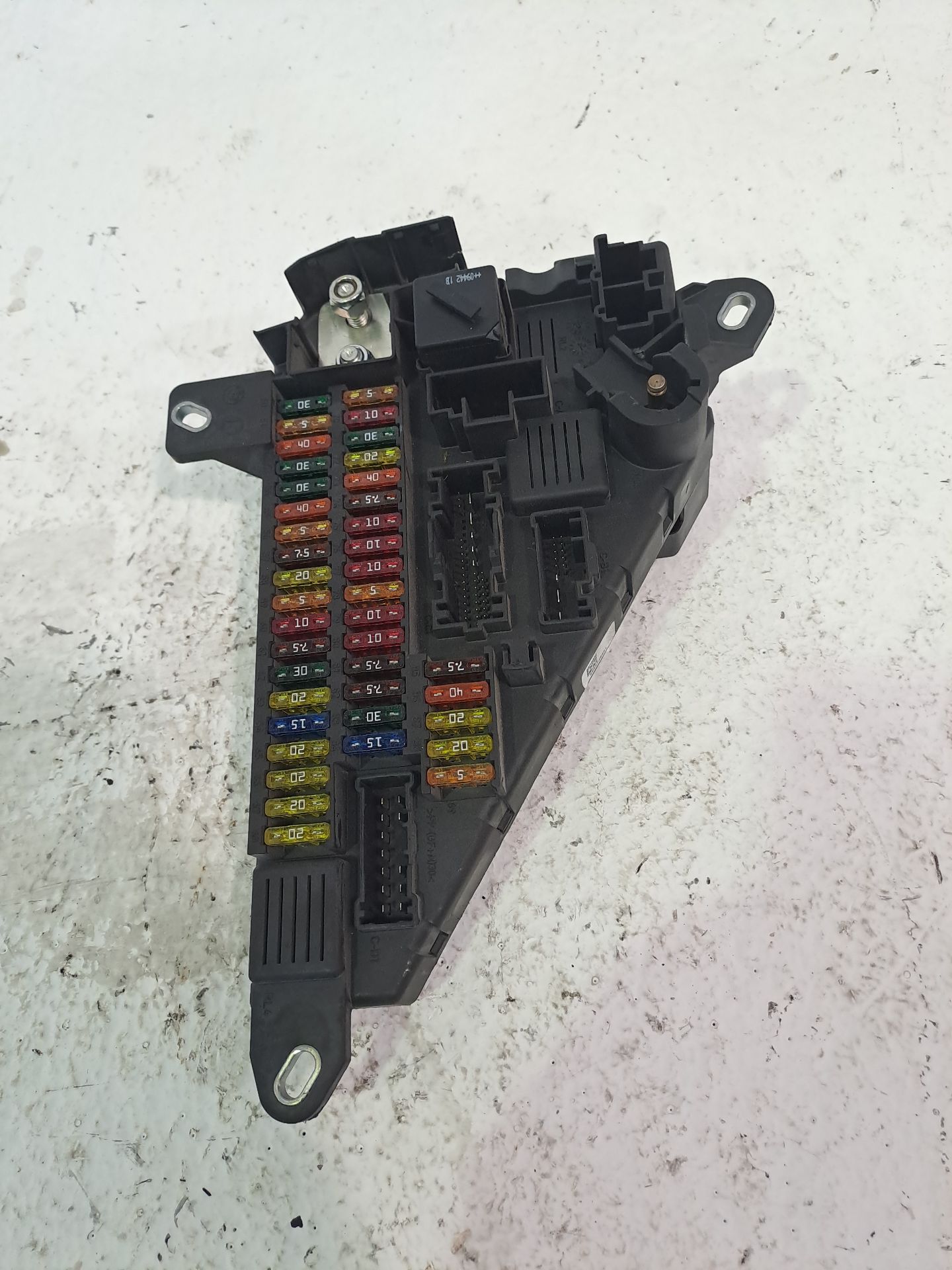 Fuse Box BMW SERIE 5 BERLINA (E60)
