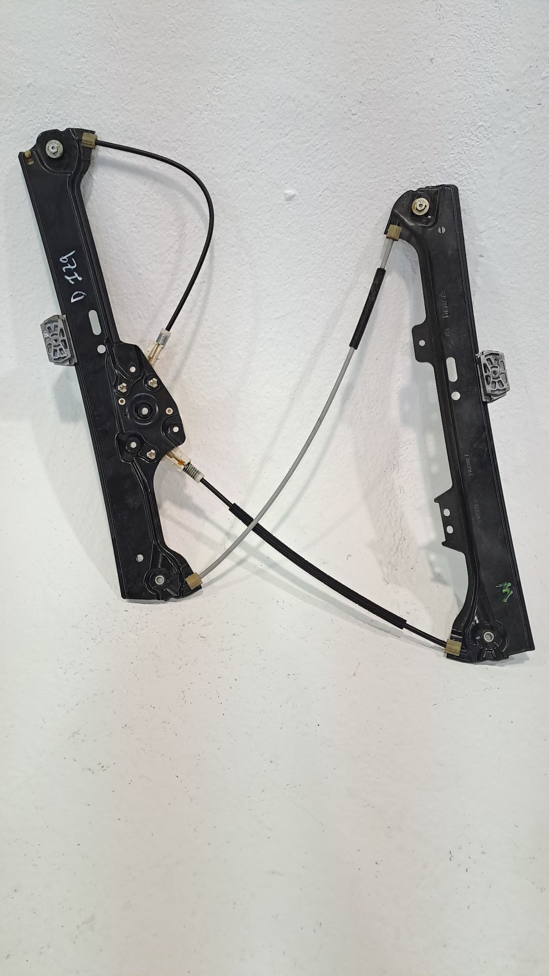 Front left window regulator BMW SERIE 5 BERLINA (E60)