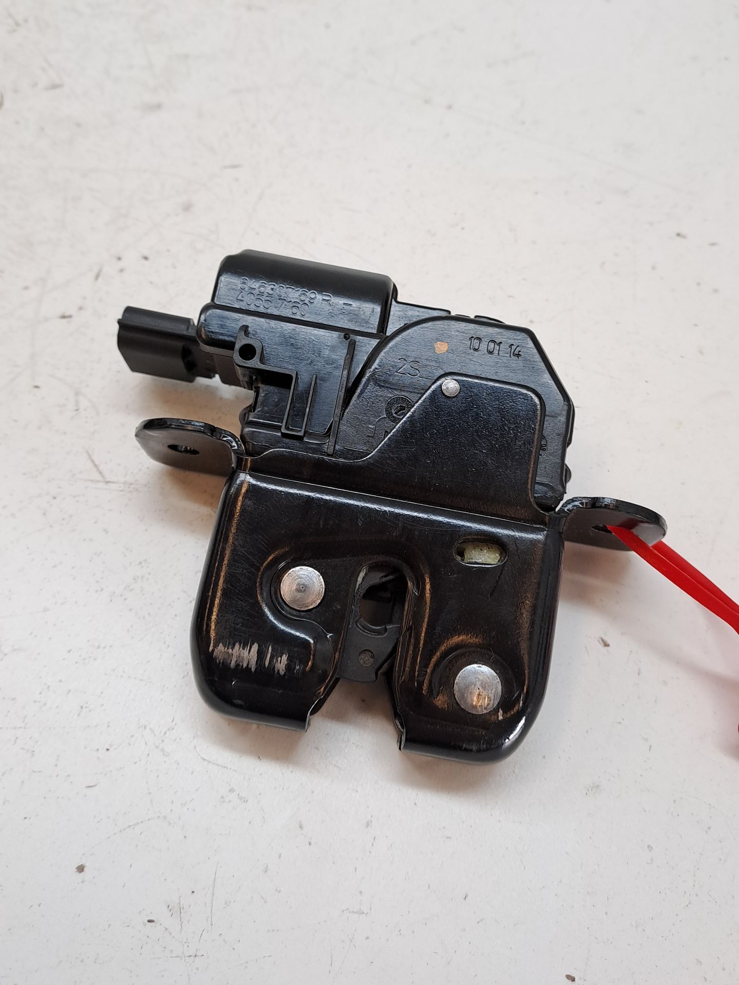 Boot/Tailgate lock RENAULT MEGANE III BERLINA 5 P