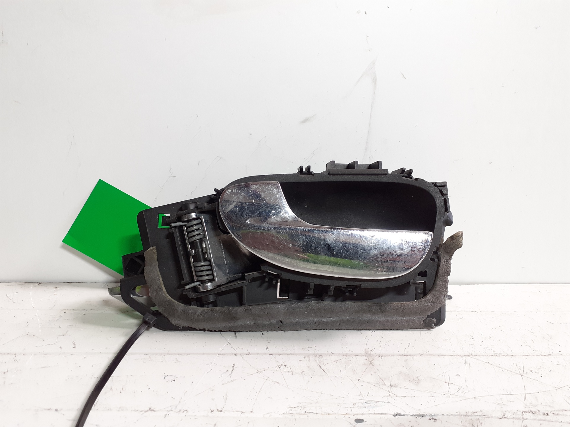Puxador interno dianteiro esquerdo PEUGEOT 307 (S1)