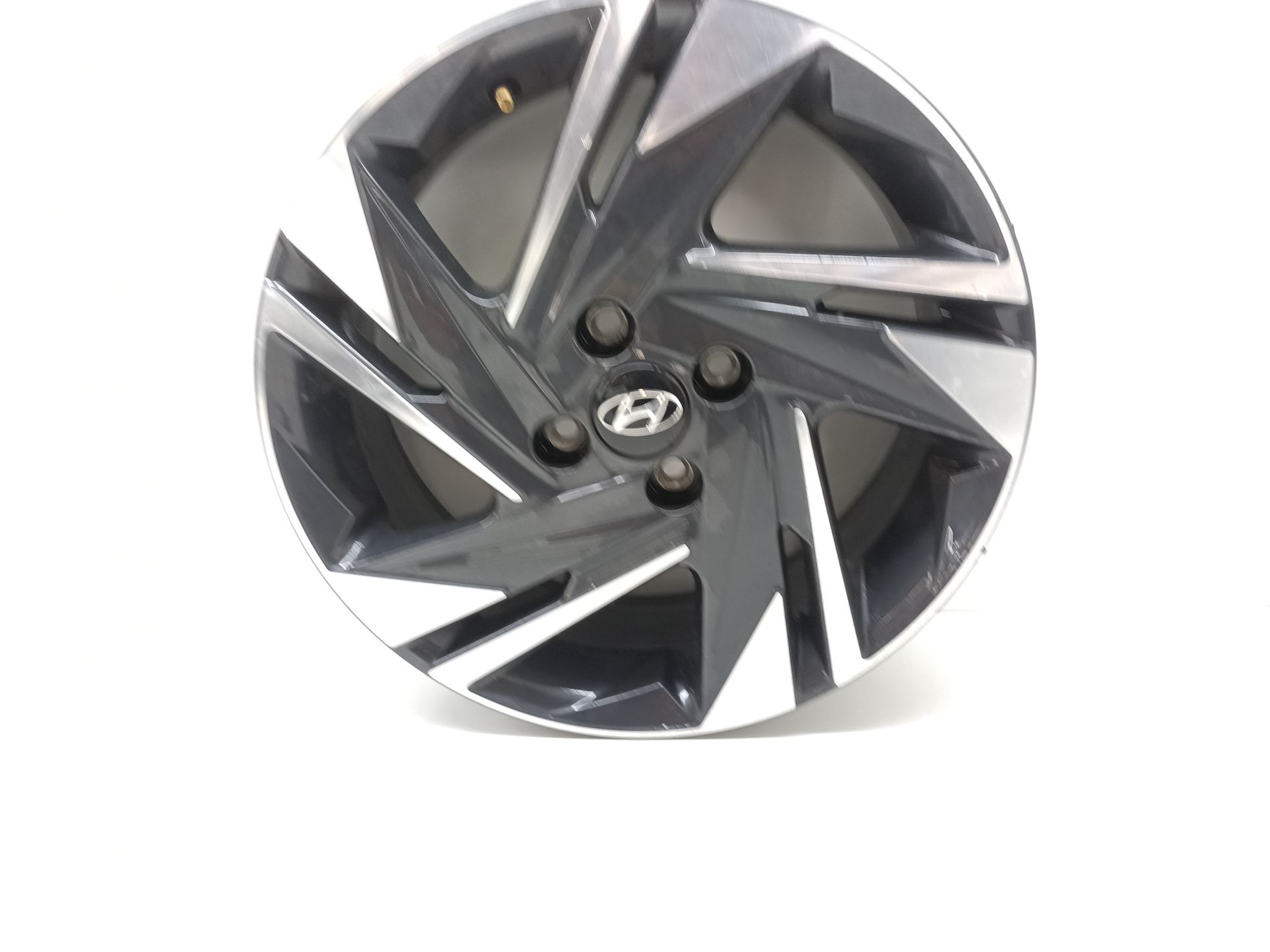 LLANTA HYUNDAI I20