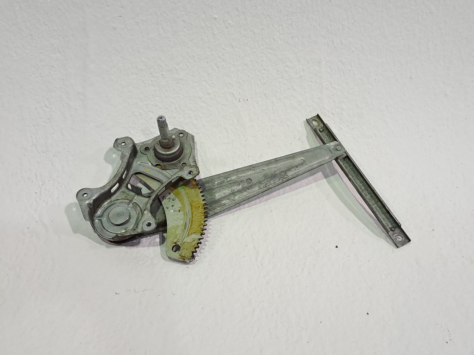 Fensterheber hinten links NISSAN MICRA (K13)