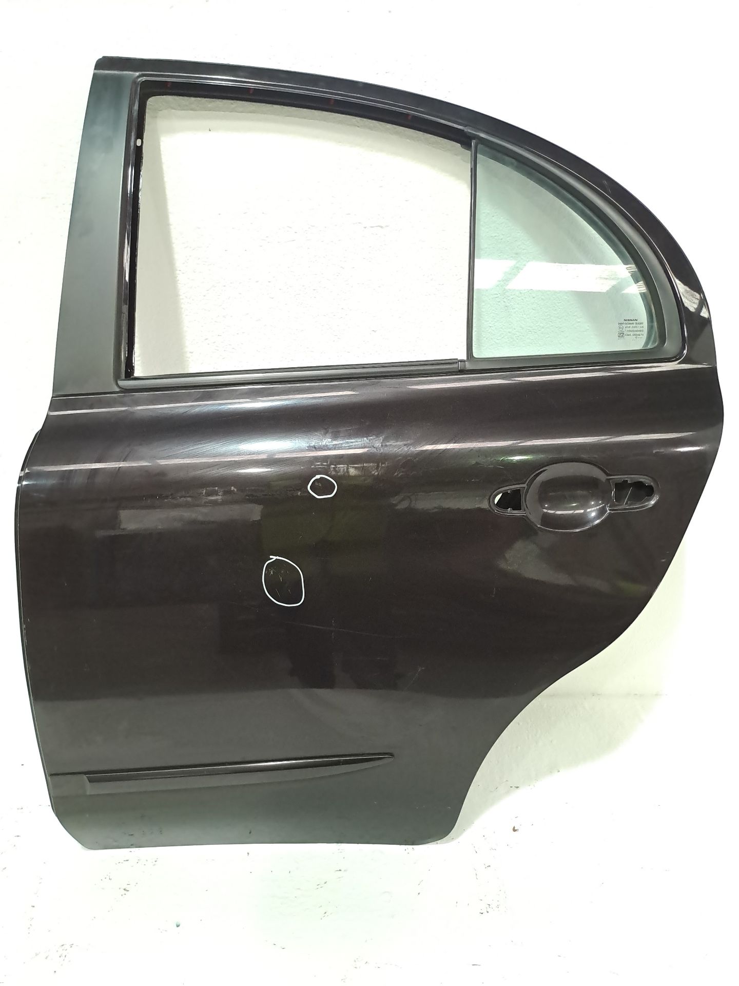 Porta traseira esquerda NISSAN MICRA (K13)