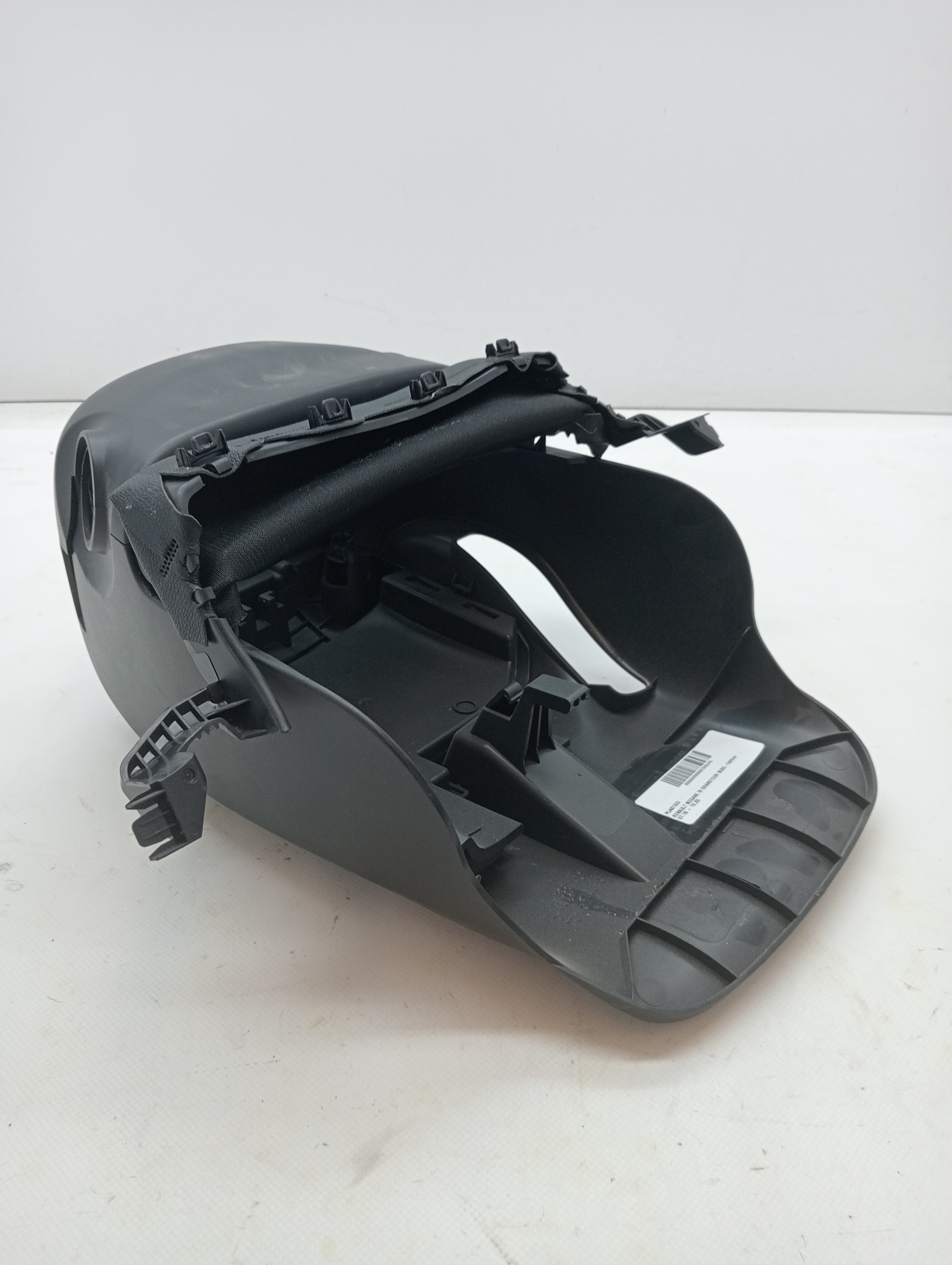 Garniture plastique RENAULT MEGANE IV GRANDTOUR