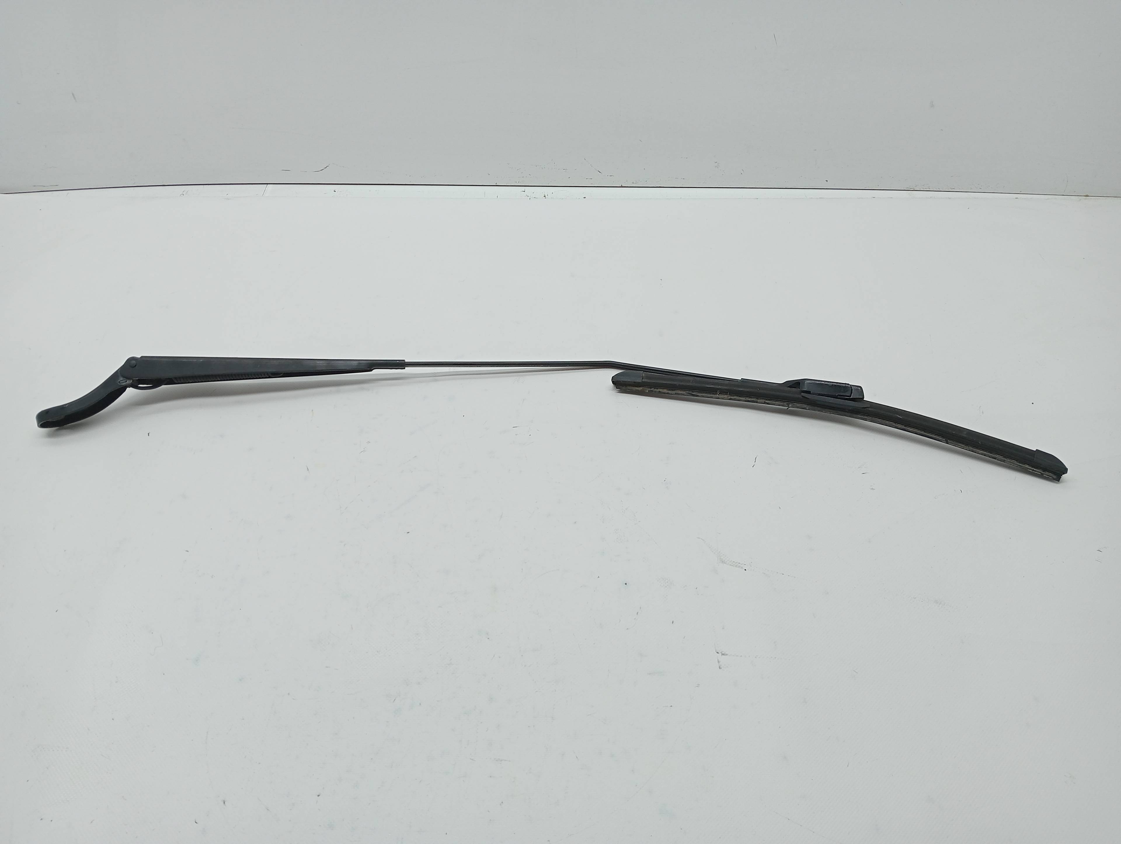 Front Left Wiper Arm CITROEN C3