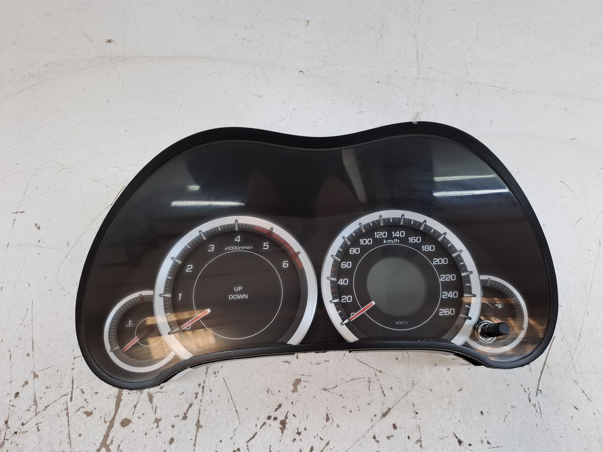 Combiné d’instruments HONDA ACCORD VII TOURER (CM - CN)