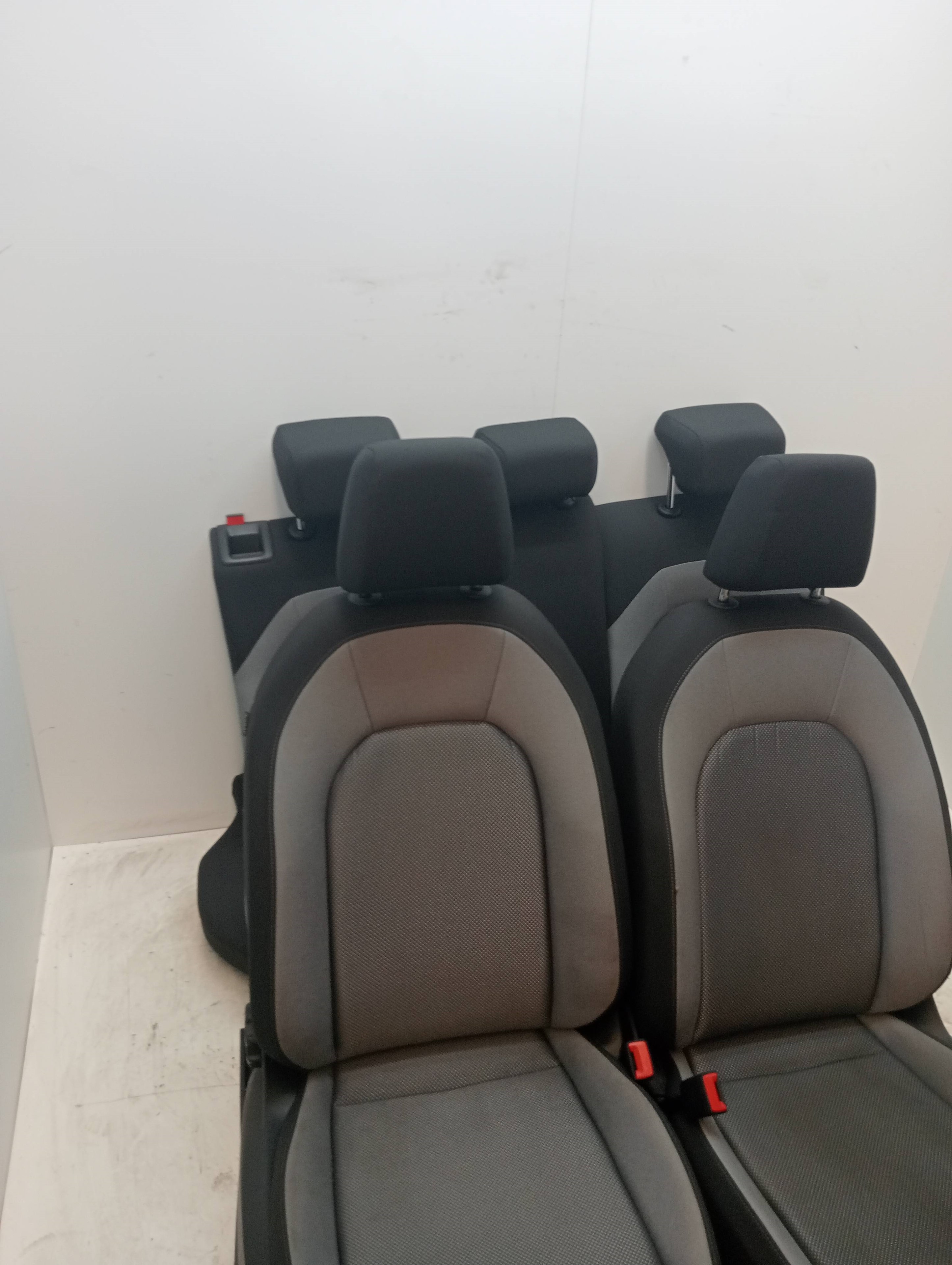 Complete Seat Set SEAT IBIZA ST (6P8)