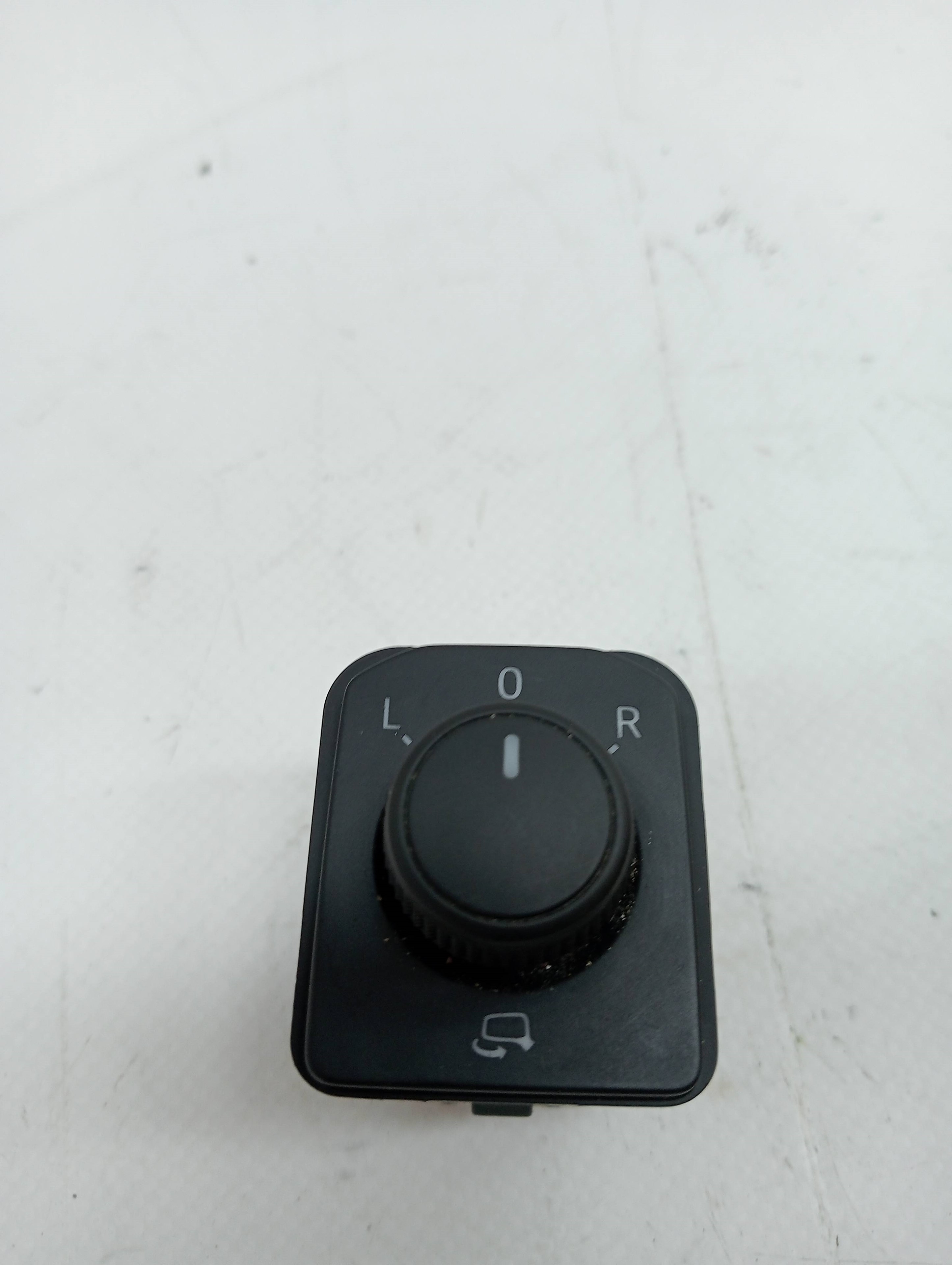 Comando retrovisor SEAT IBIZA ST (6P8)