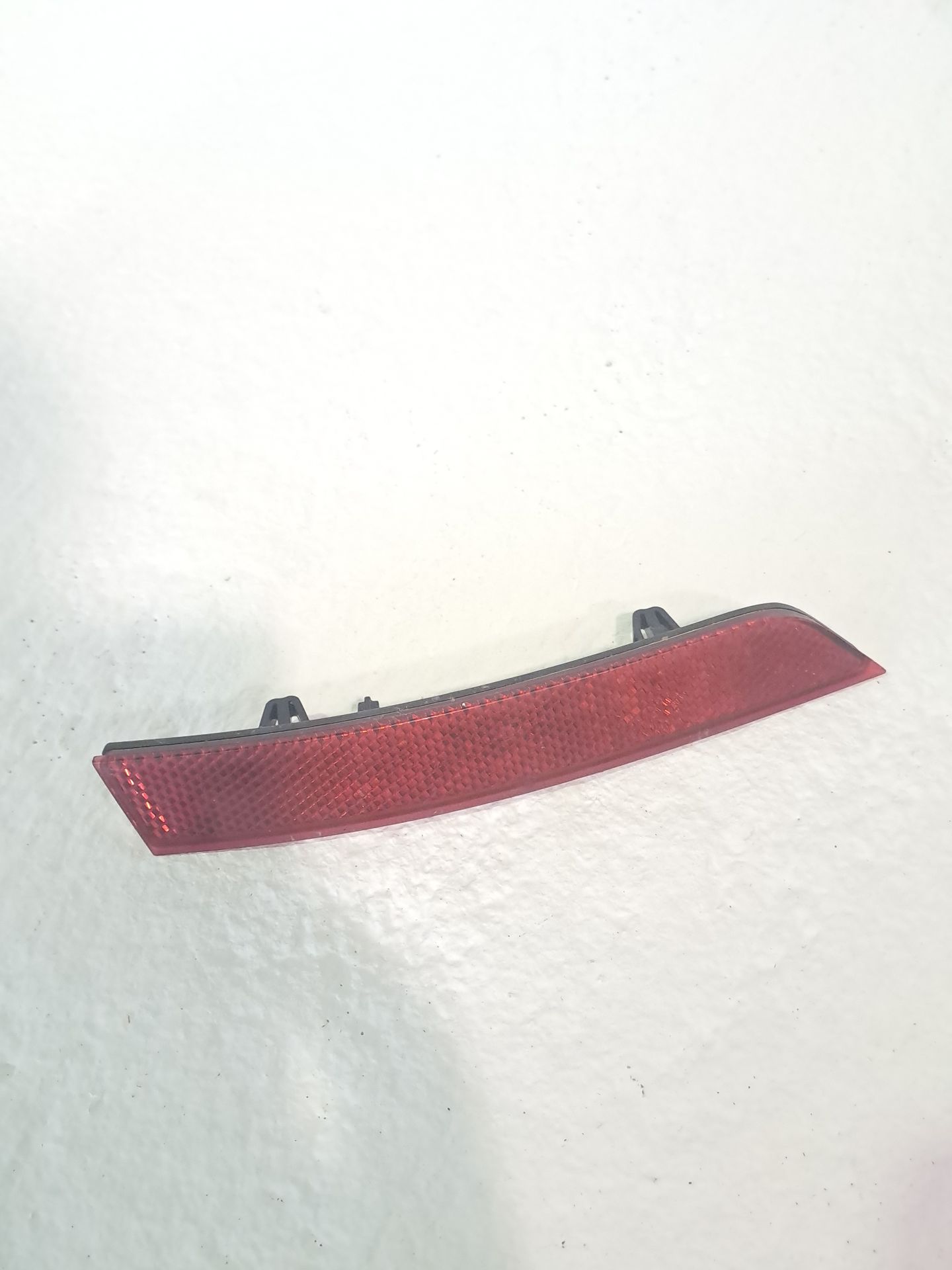 Center rear tail light VOLKSWAGEN PASSAT B7 VARIANT (365)