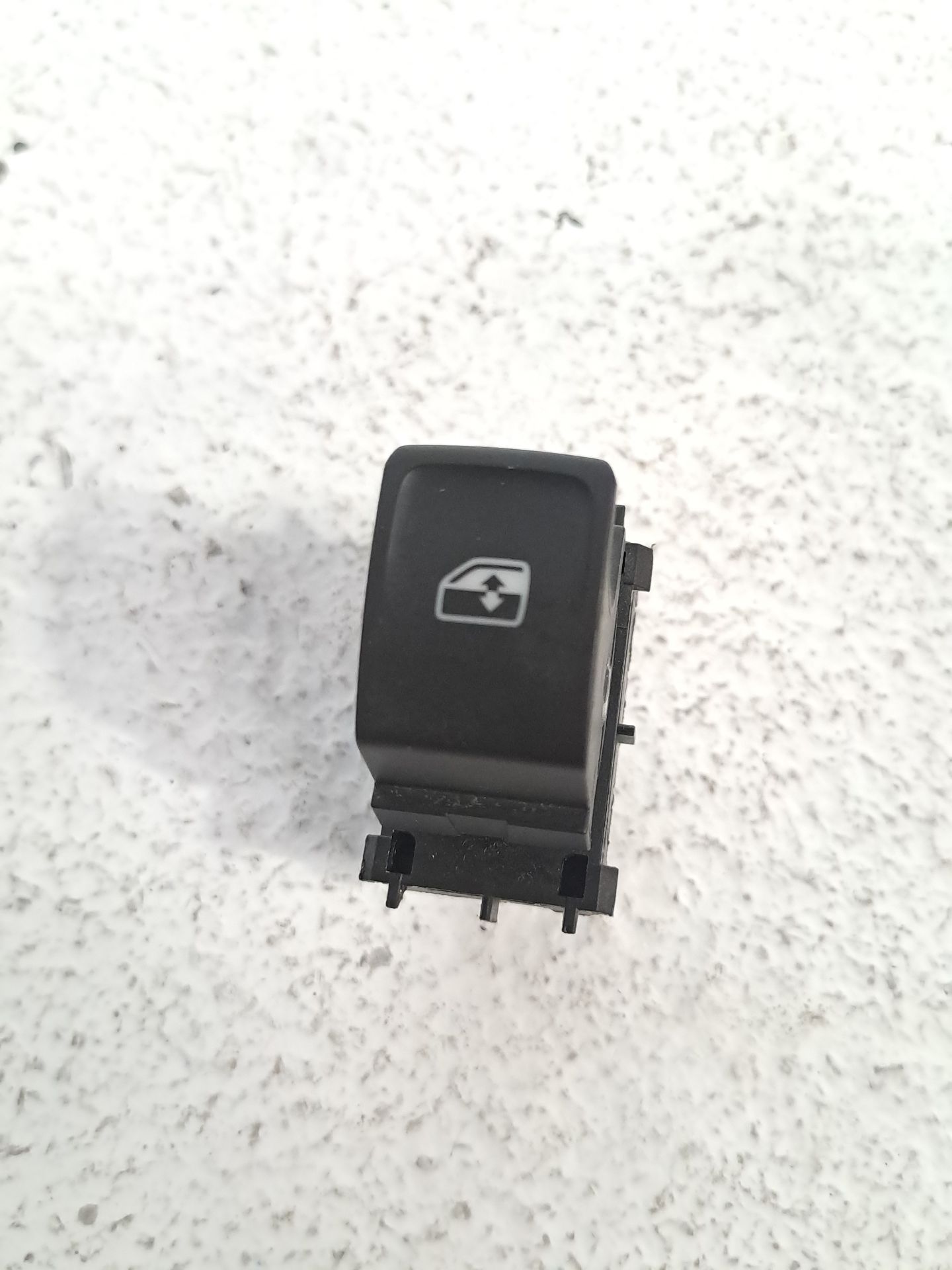 Front Right Window Switch VOLKSWAGEN PASSAT B7 VARIANT (365)