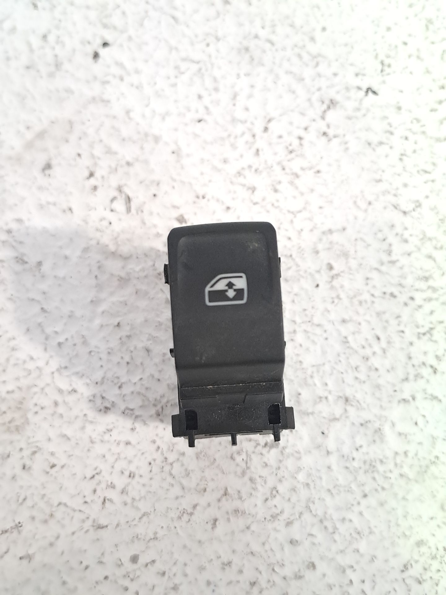 Rear Left Window Switch VOLKSWAGEN PASSAT B7 VARIANT (365)