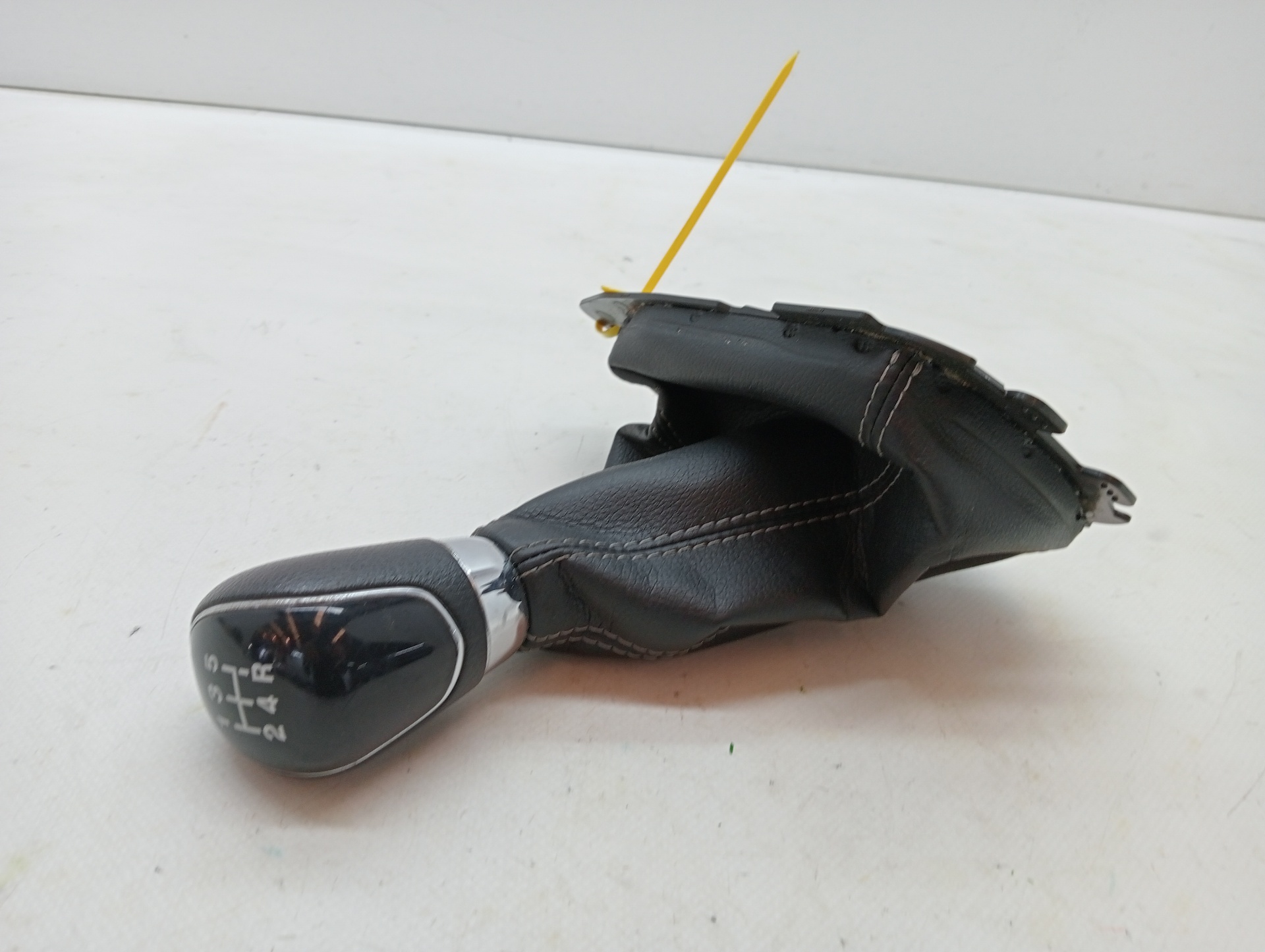 Revestimento alavanca de mudanças FORD KA+