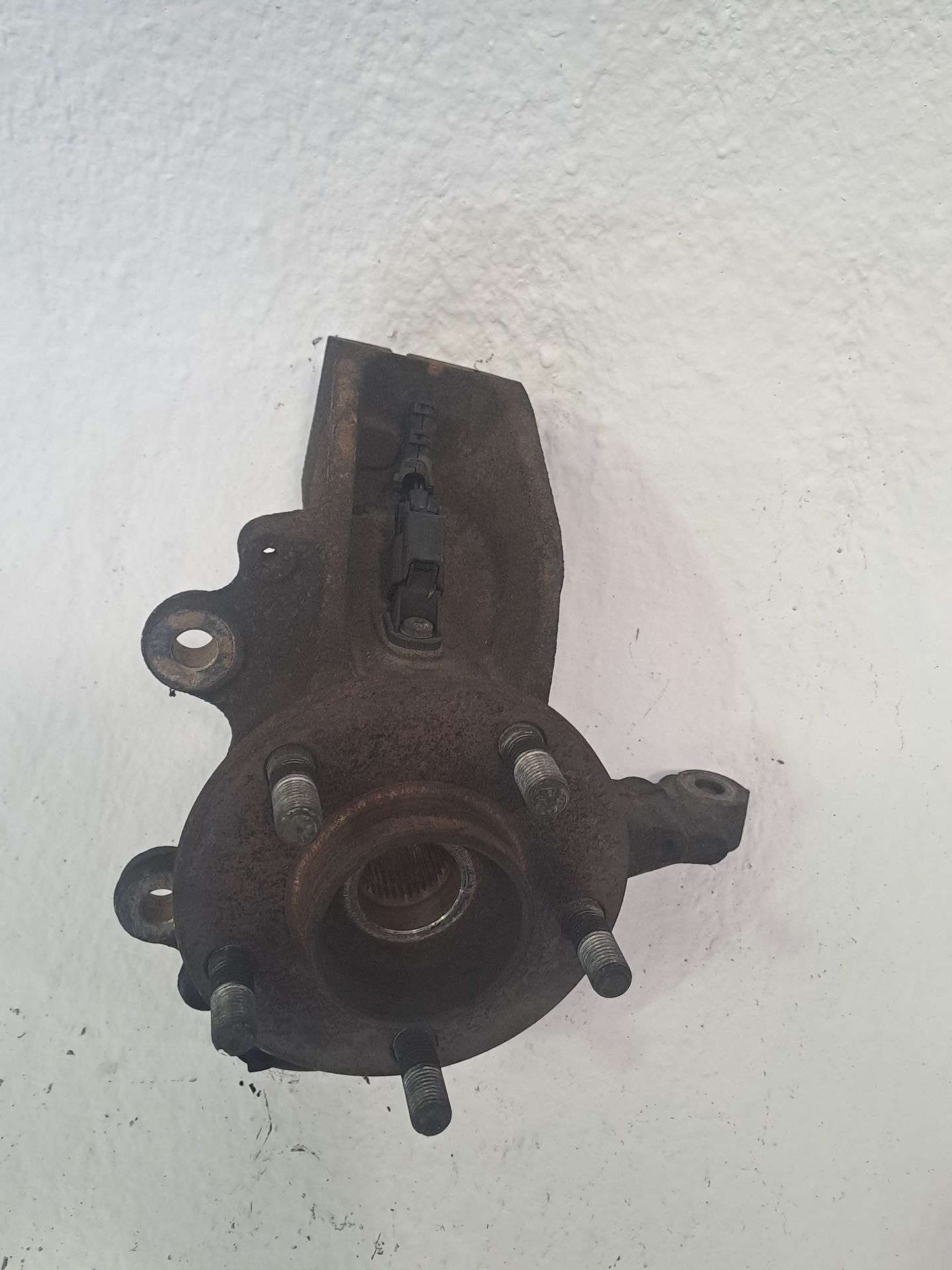 Fusello anteriore sinistro FORD FOCUS II (DA_, HCP, DP)