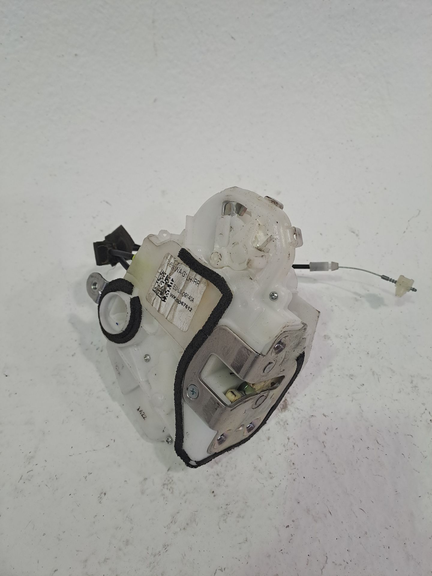 Front left door lock HONDA CR-V