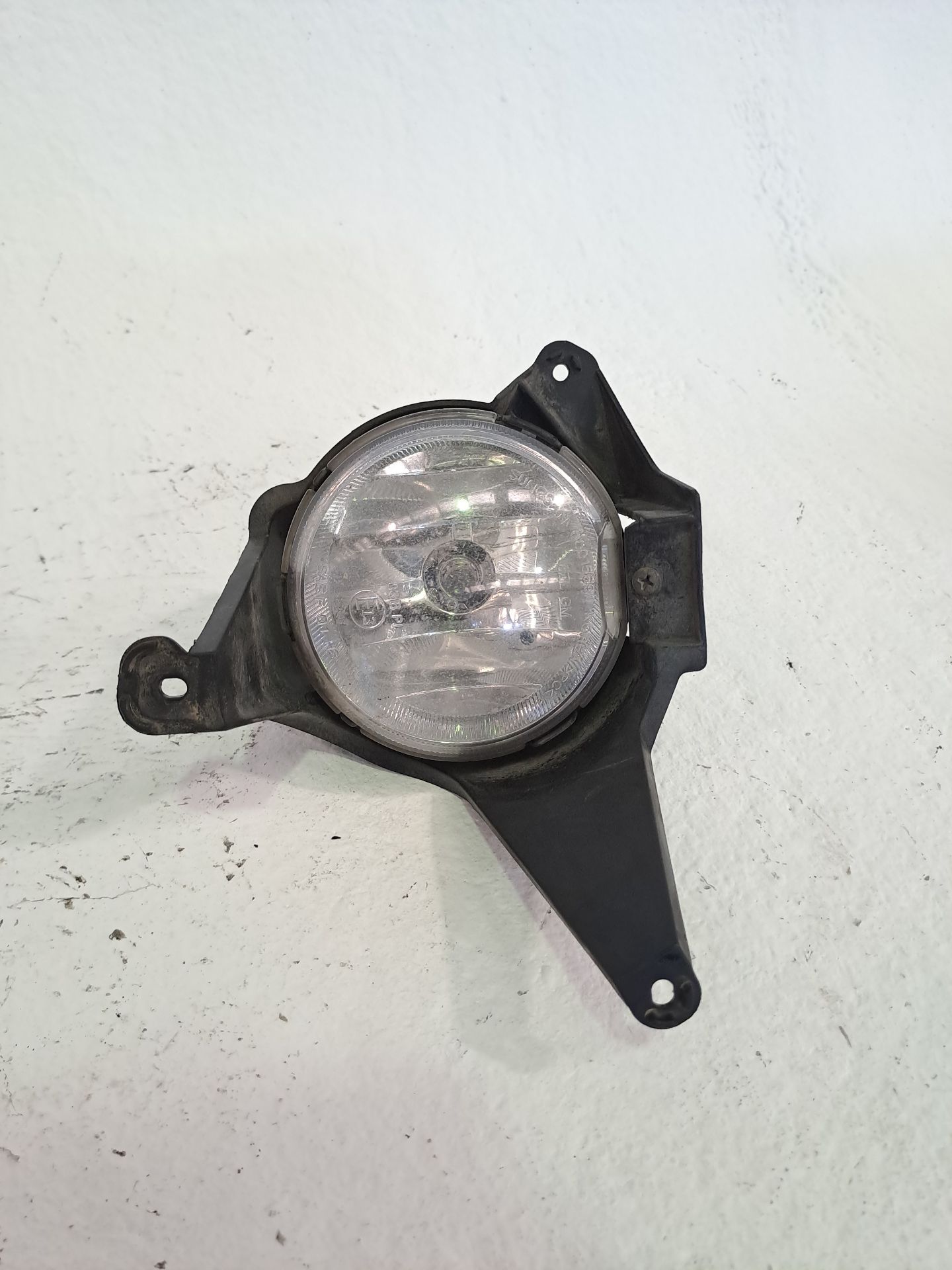 Phare antibrouillard droit CHEVROLET ORLANDO (J309)