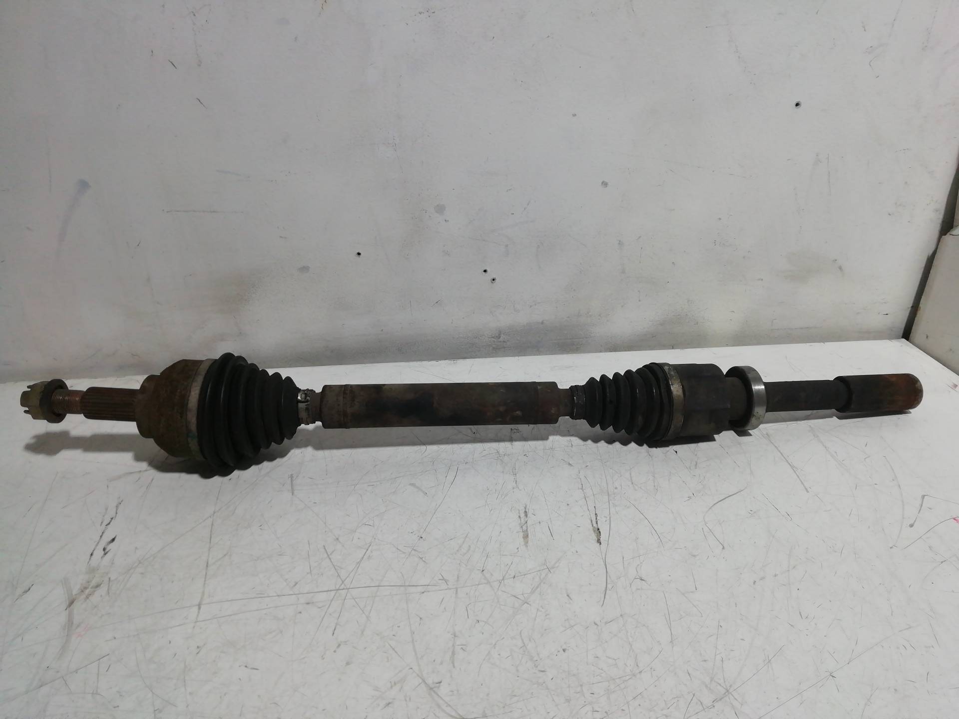 Transmission avant droite RENAULT LAGUNA II (BG0)