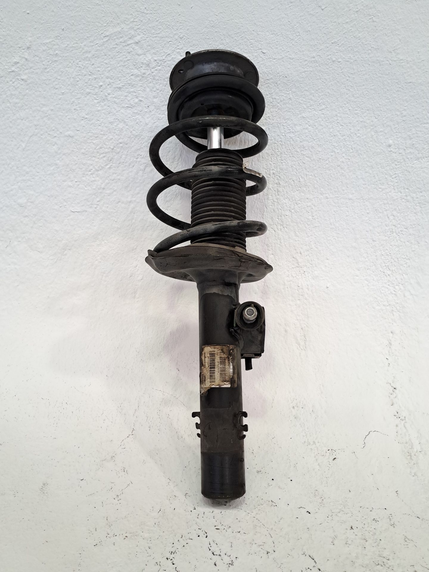 Front Right Shock Absorber BMW X3 (E83)