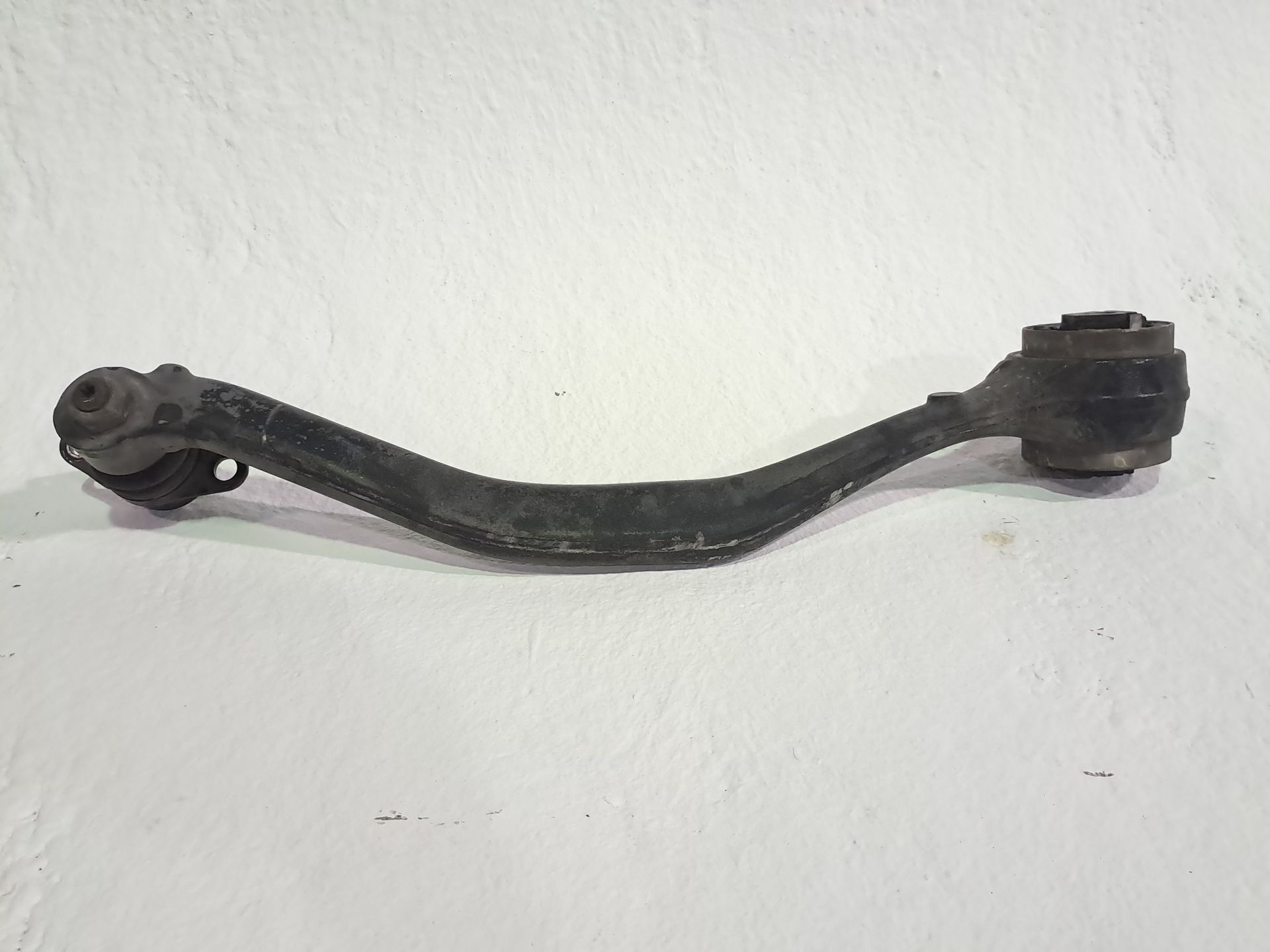 Front Right Lower Control Arm BMW X3 (E83)