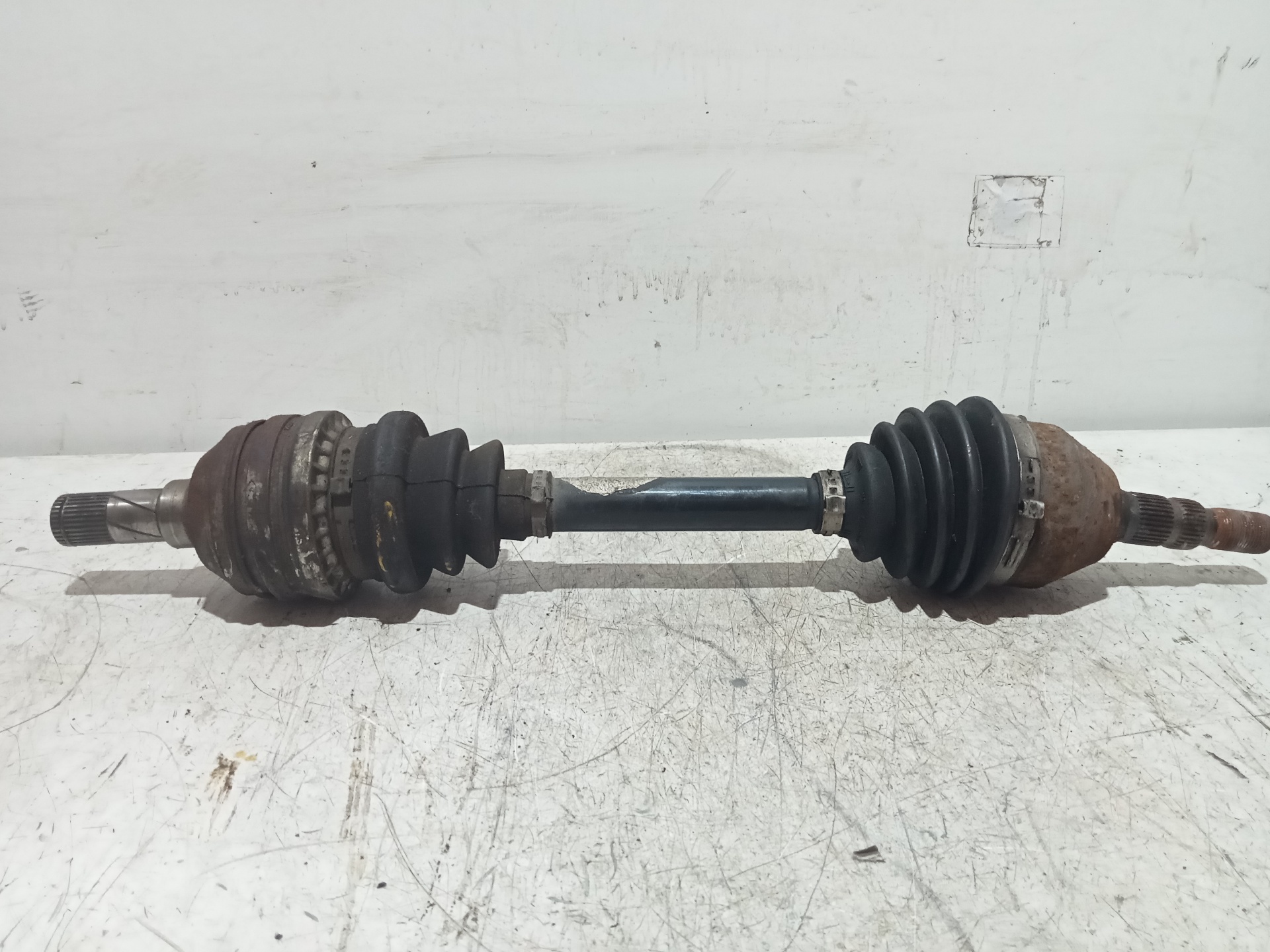 Antriebswelle vorne links OPEL ASTRA H CARAVAN