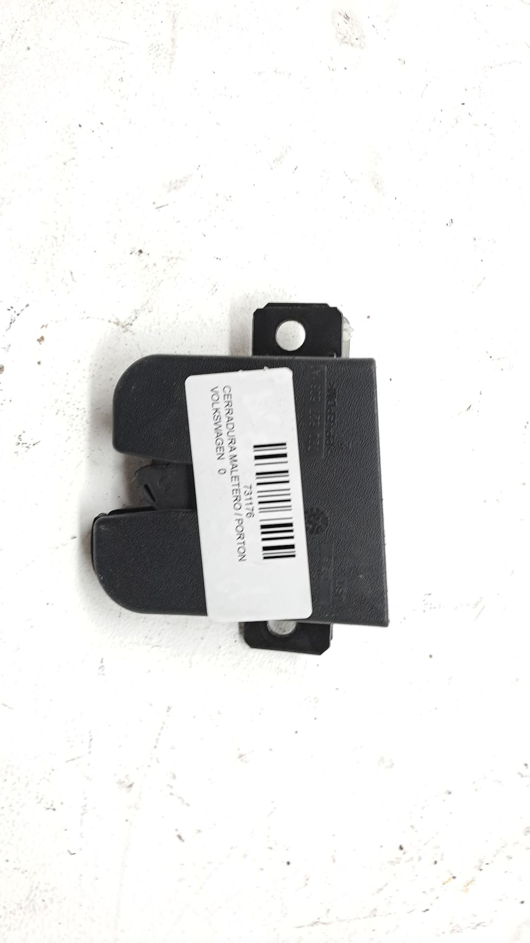 Boot/Tailgate lock VOLKSWAGEN TRANSPORTER T5 AUTOBÚS (7HB, 7HJ, 7EB, 7EJ)