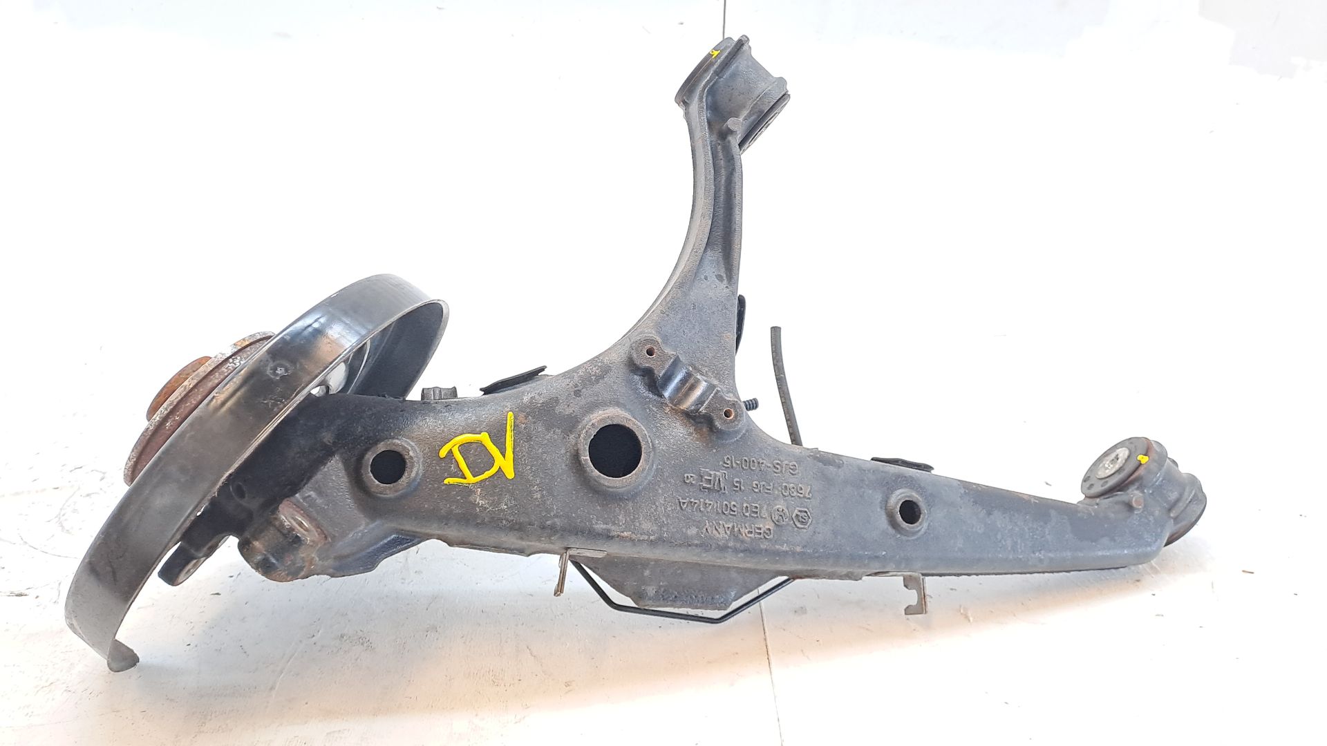 Achsschenkel hinten links VOLKSWAGEN TRANSPORTER T5 AUTOBÚS (7HB, 7HJ, 7EB, 7EJ)
