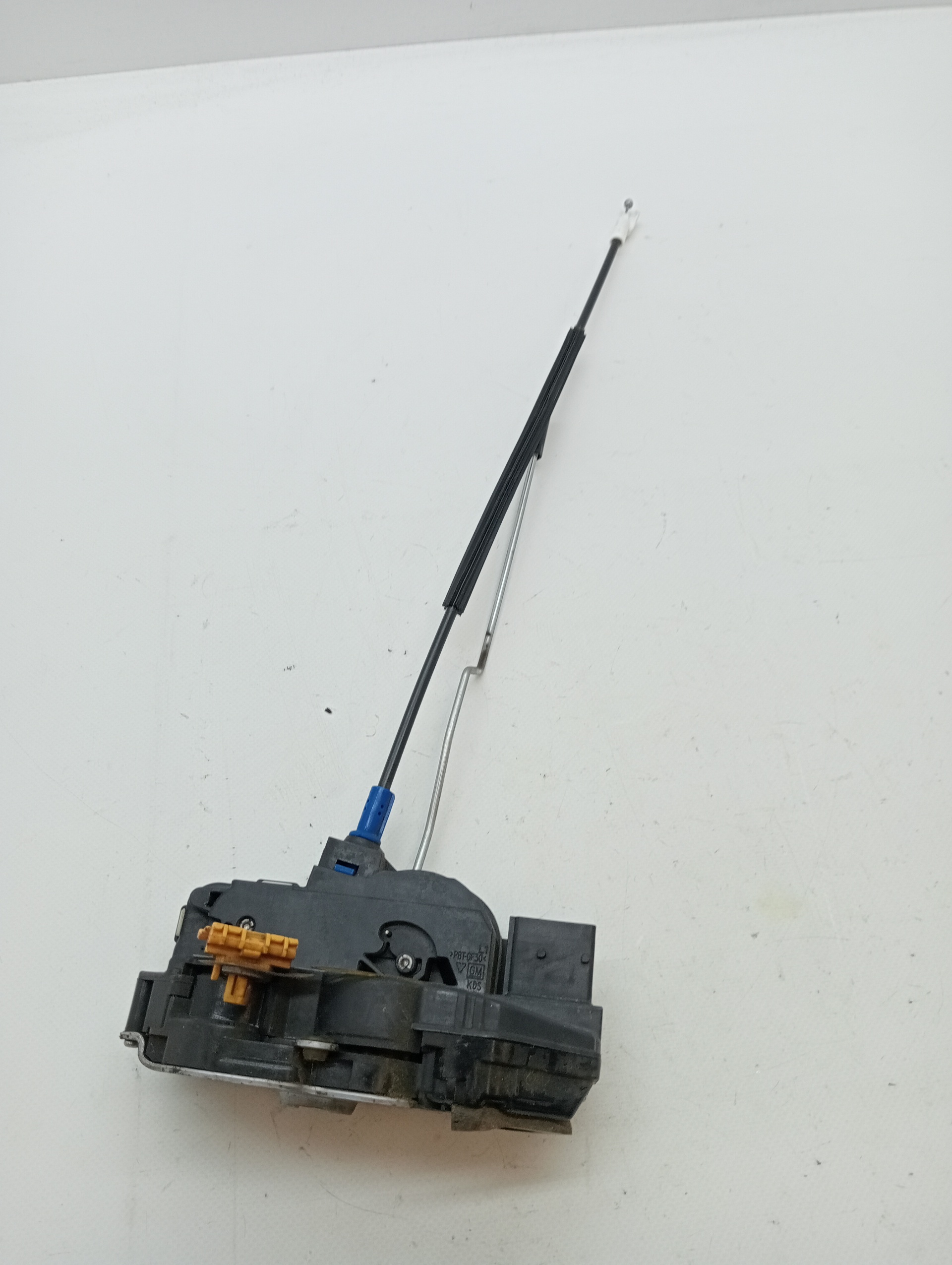 Fechadura da porta dianteira esquerda OPEL ASTRA J SPORTS TOURER