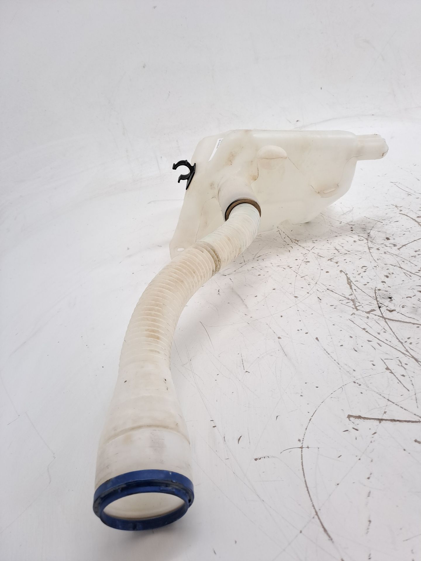 Washer fluid reservoir CITROEN BERLINGO FURGONETA/MONOVOLUMEN (B9)