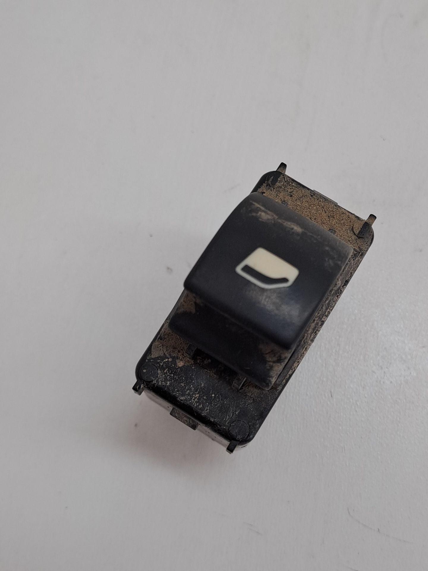 Comando vidro elétrico dianteiro direito CITROEN BERLINGO FURGONETA/MONOVOLUMEN (B9)