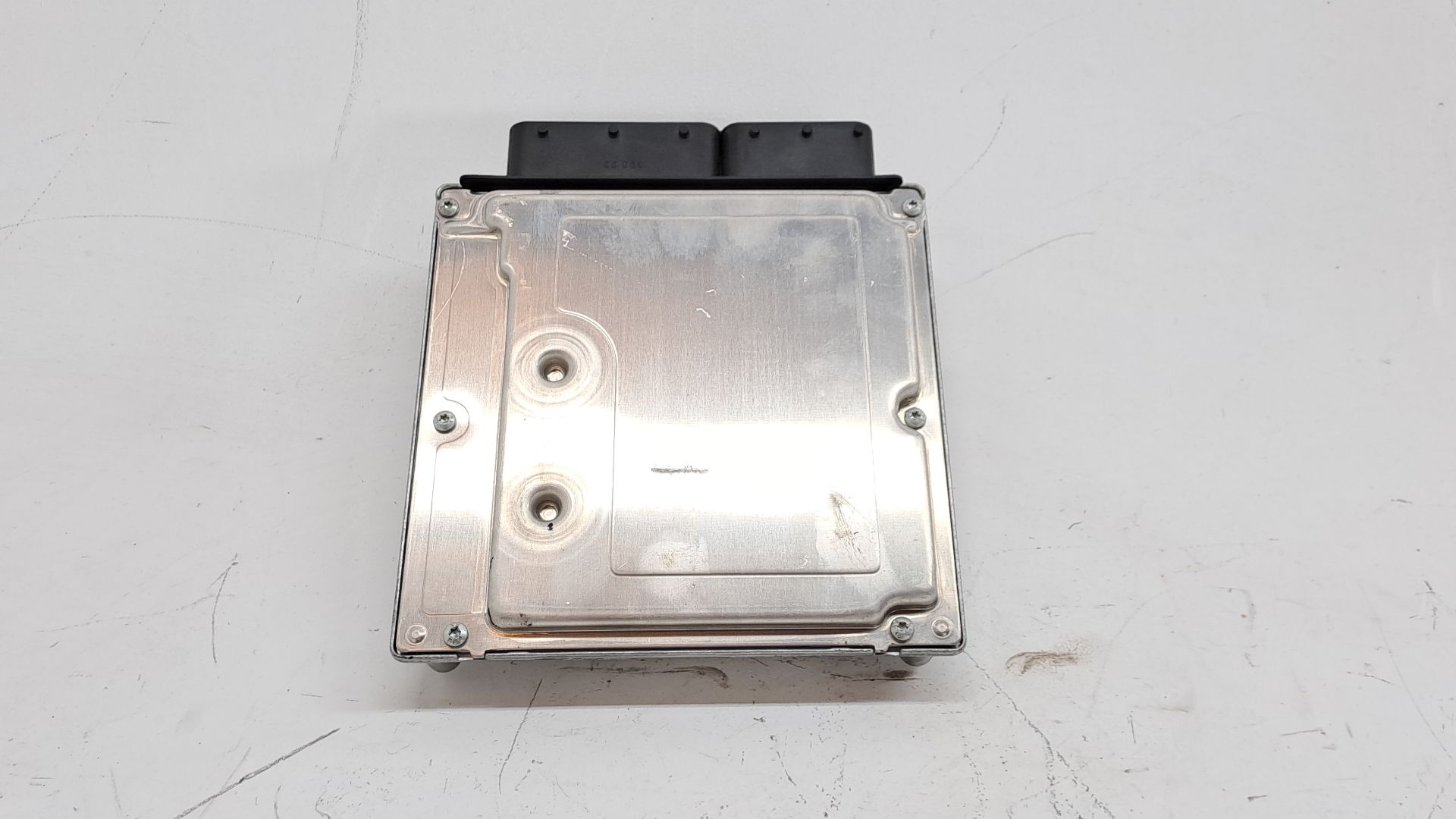 Engine control unit ECU BMW SERIE 1 BERLINA (E81/E87)