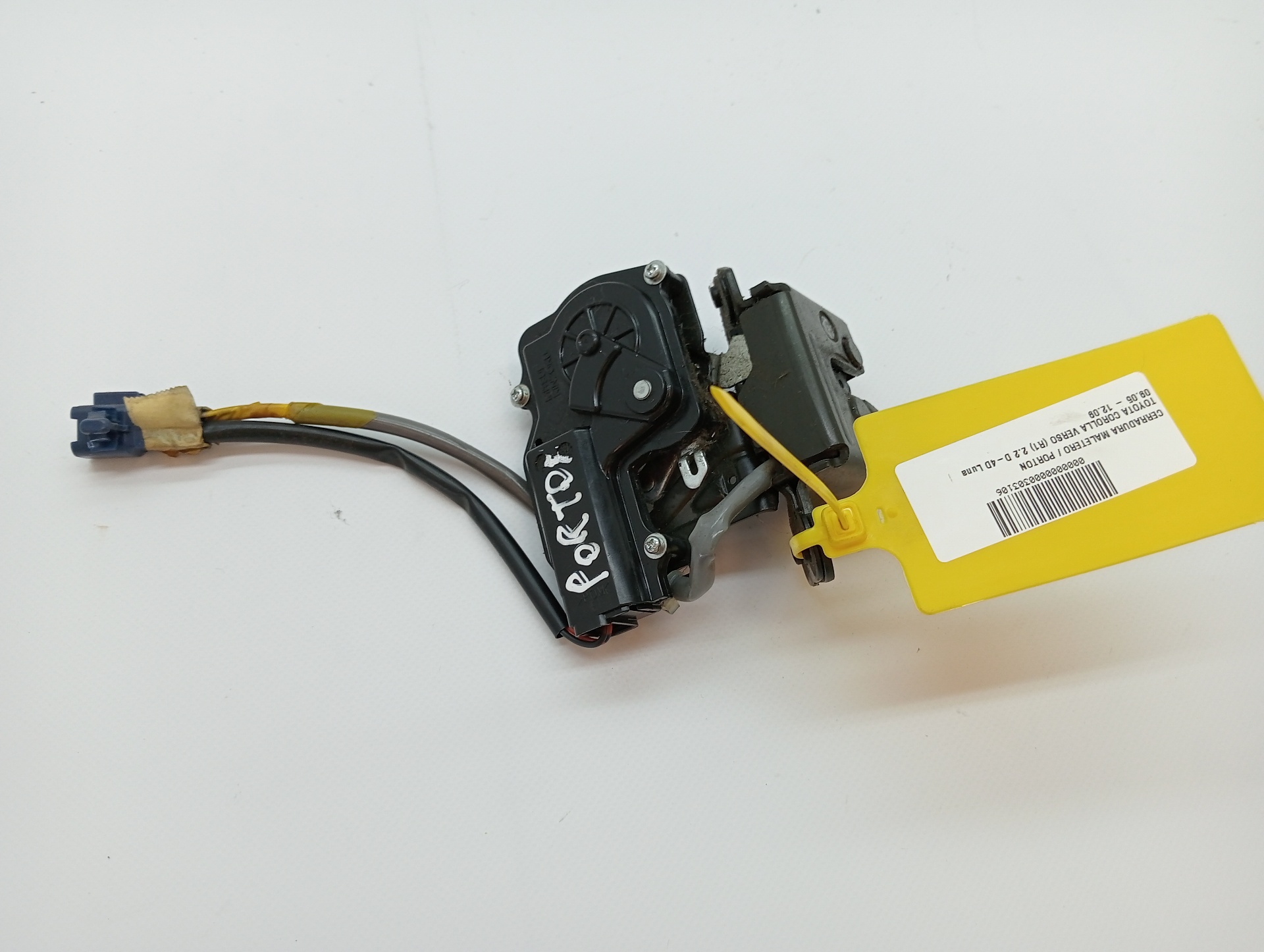 Boot/Tailgate lock TOYOTA COROLLA VERSO (R1)