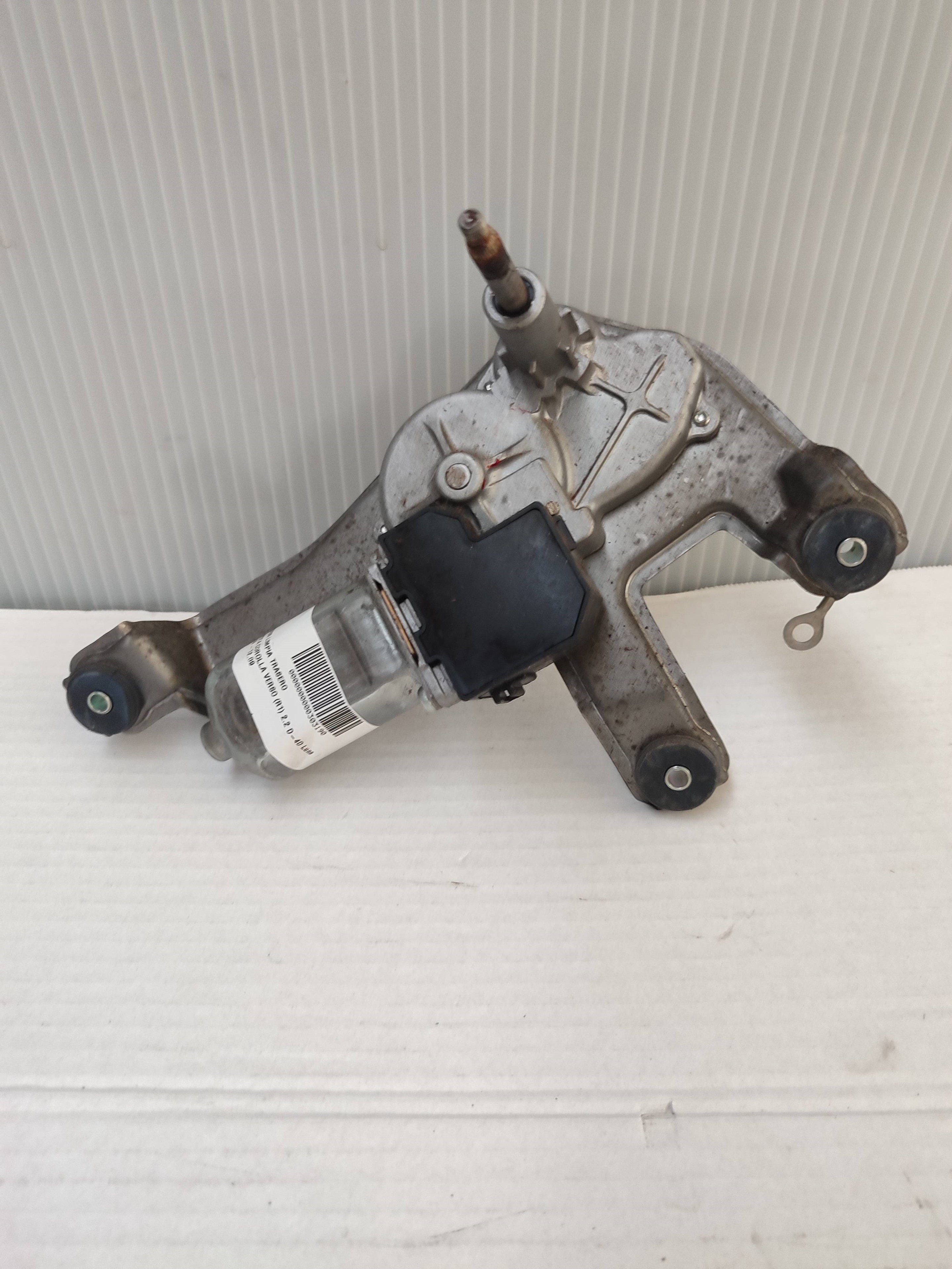 Scheibenwischermotor hinten TOYOTA COROLLA VERSO (R1)