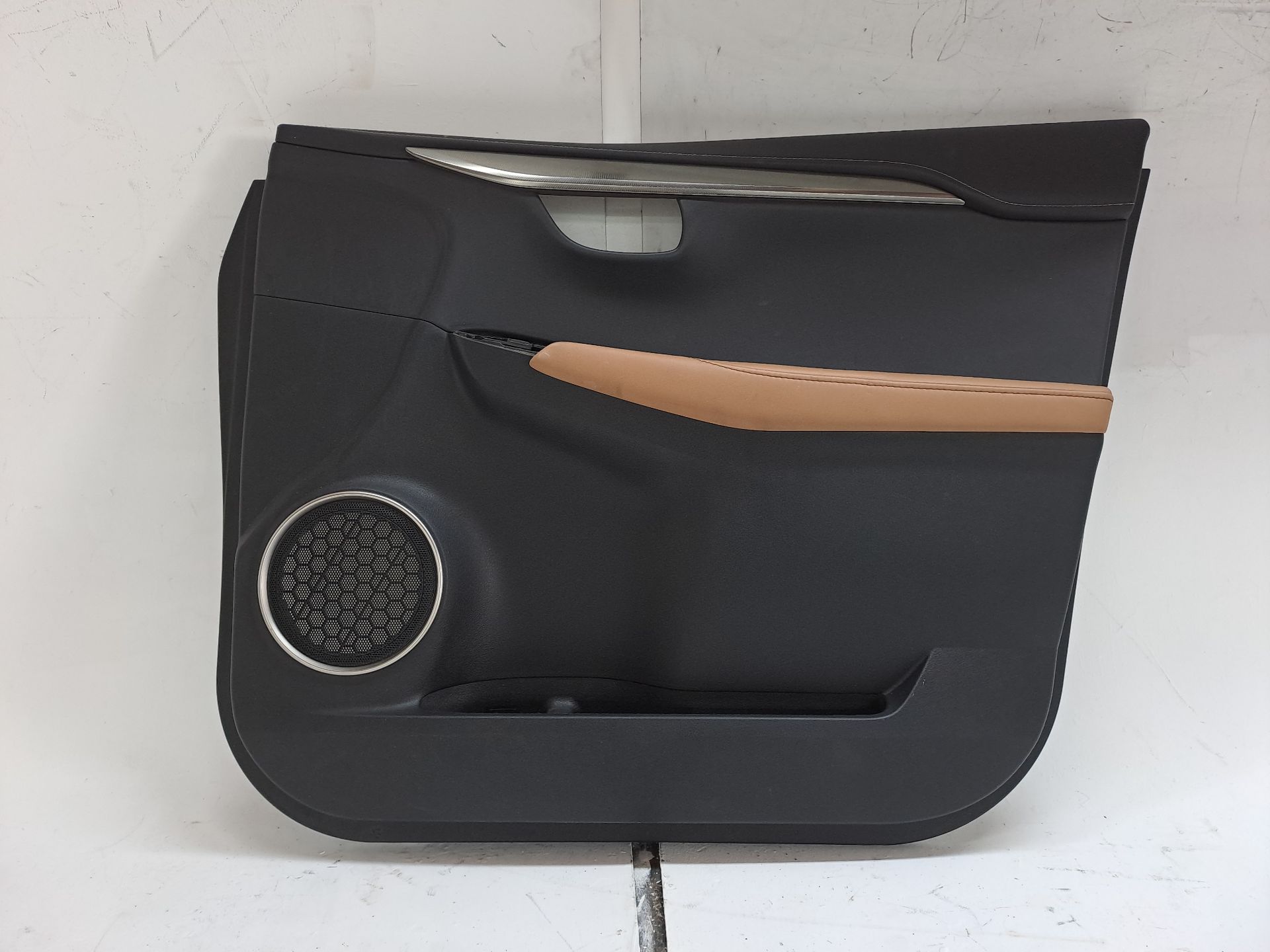 Front Right Door Trim Panel LEXUS NX