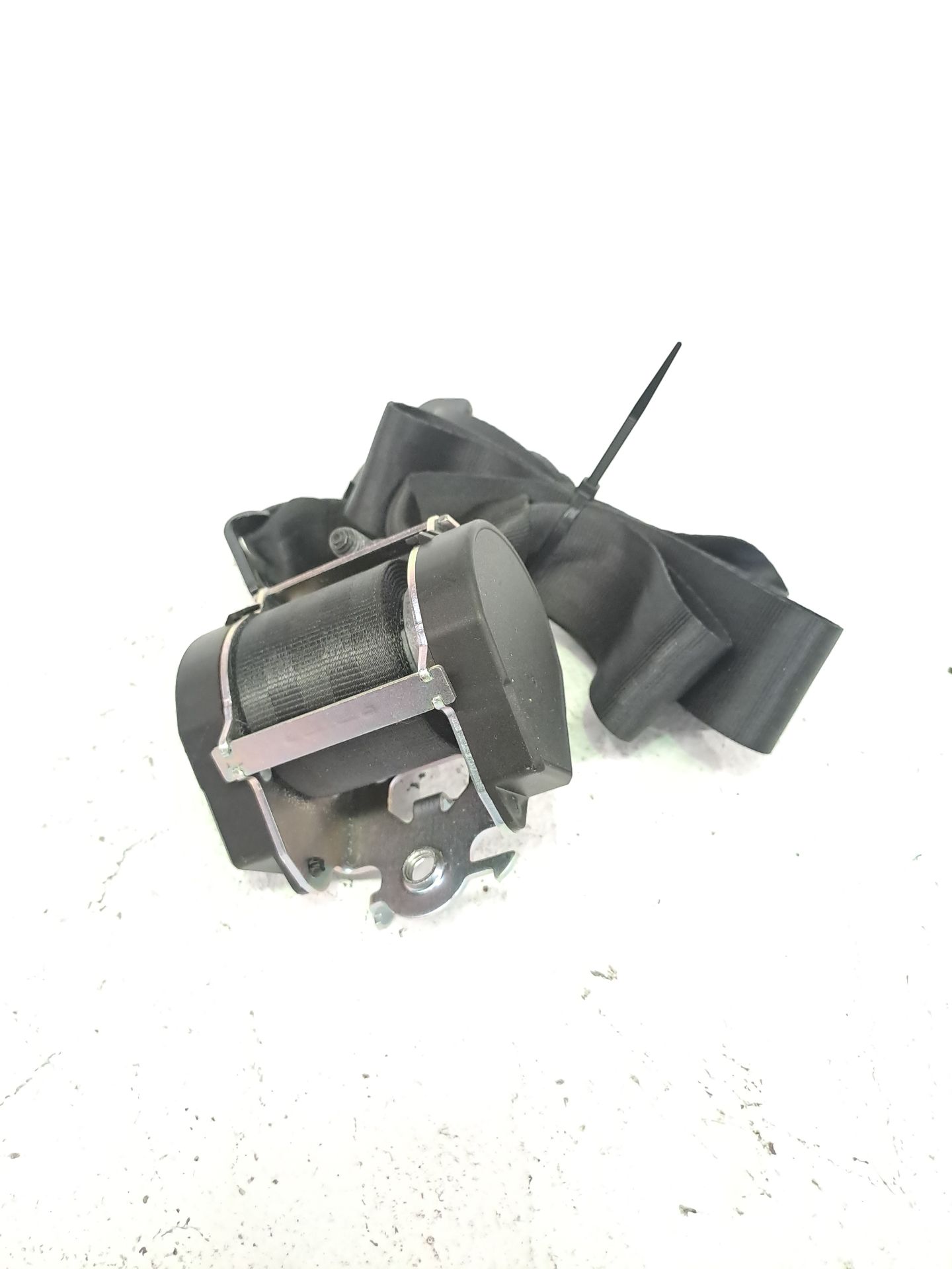 CINTURON SEGURIDAD TRASERO DERECHO RENAULT MEGANE III GRANDTOUR (KZ0/1)