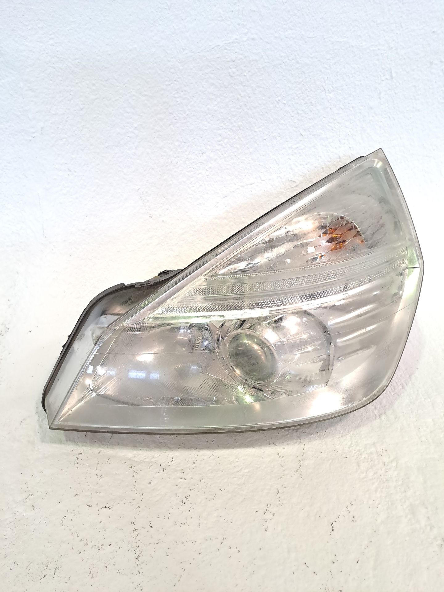 Left headlight RENAULT ESPACE IV (JK0/1_)